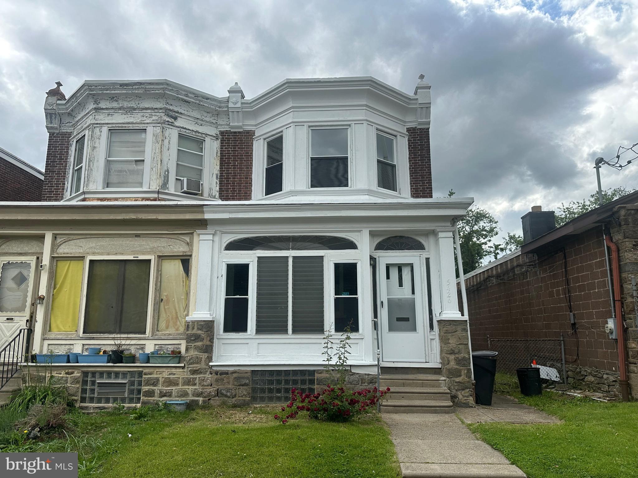 Welcome home to 5426 N Front Street! Showings begin Sunday, June 8th.
Spacious porch. living room. dining room, eat-in kitchen. Three bedrooms and full bath. Laundry hook-up on 1st floor. Backyard. Tons of shopping nearby. Easy access to public transportation. Rental does not include basement. Requirements include: Income must be 3x the rent. First month, last month an 1 month security required to move-in. Must completed this office's Rentspree app and PAR application to be considered. No smoking. No pets.