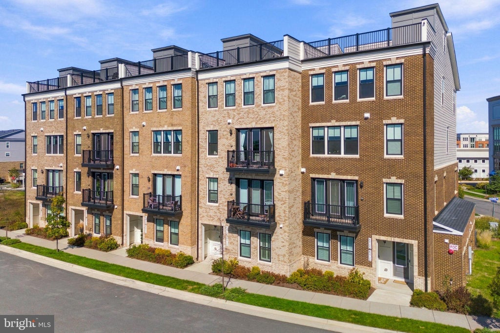 Photo of 42718 Darala Drive, ASHBURN, VA 20147 (MLS # VALO2137792)