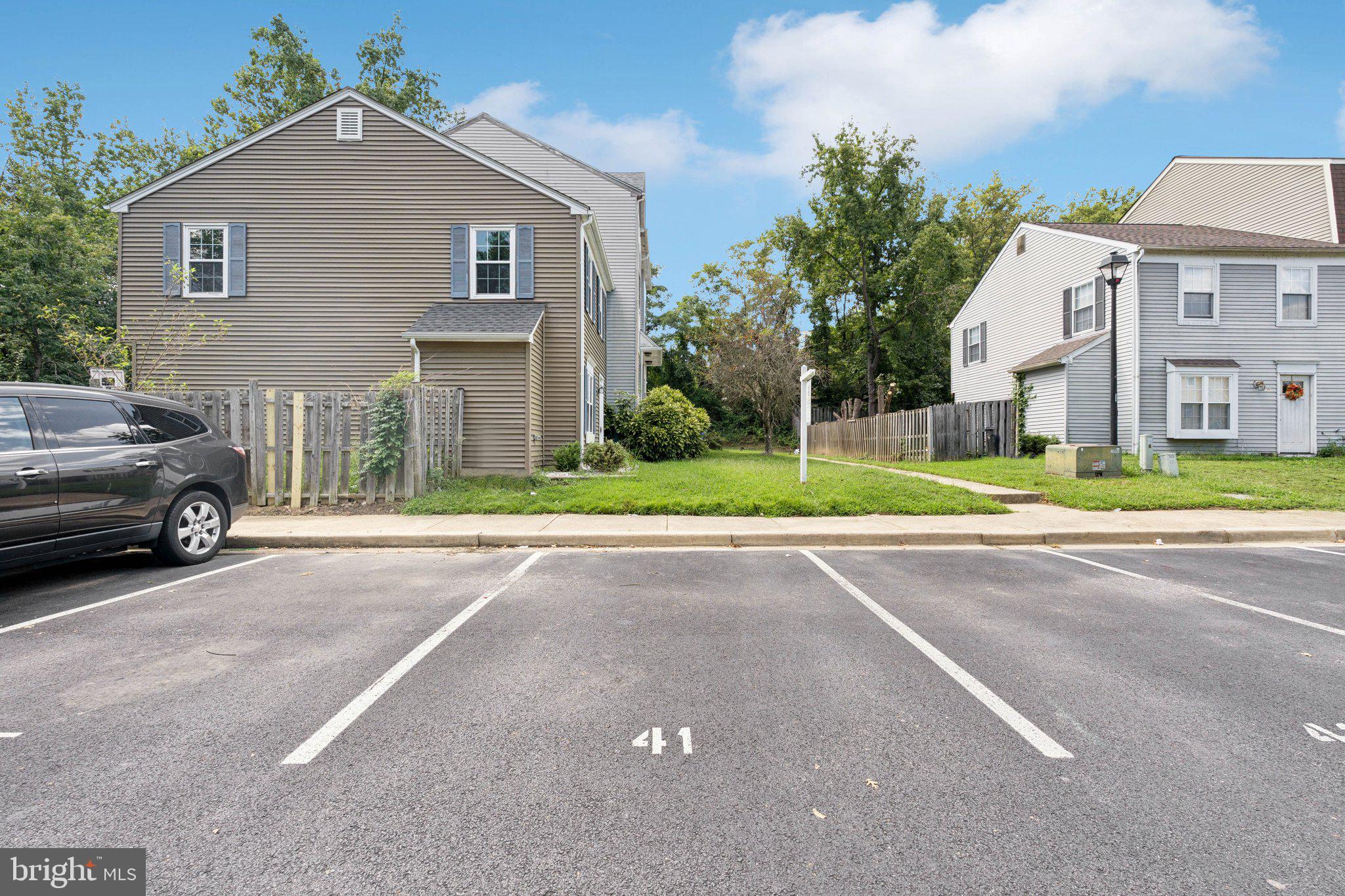 CARROLLS GREEN - Residential