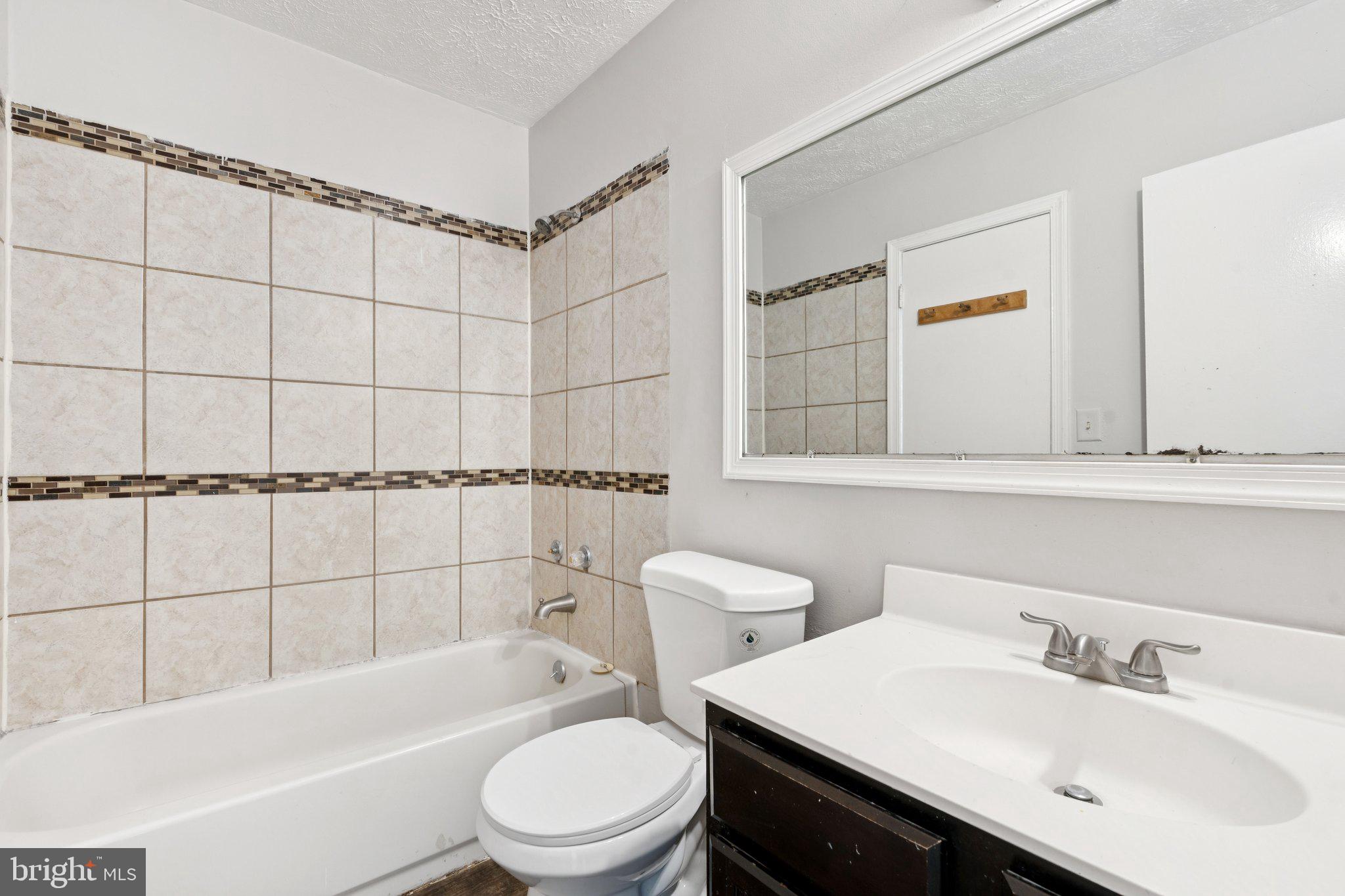 CARROLLS GREEN - Residential