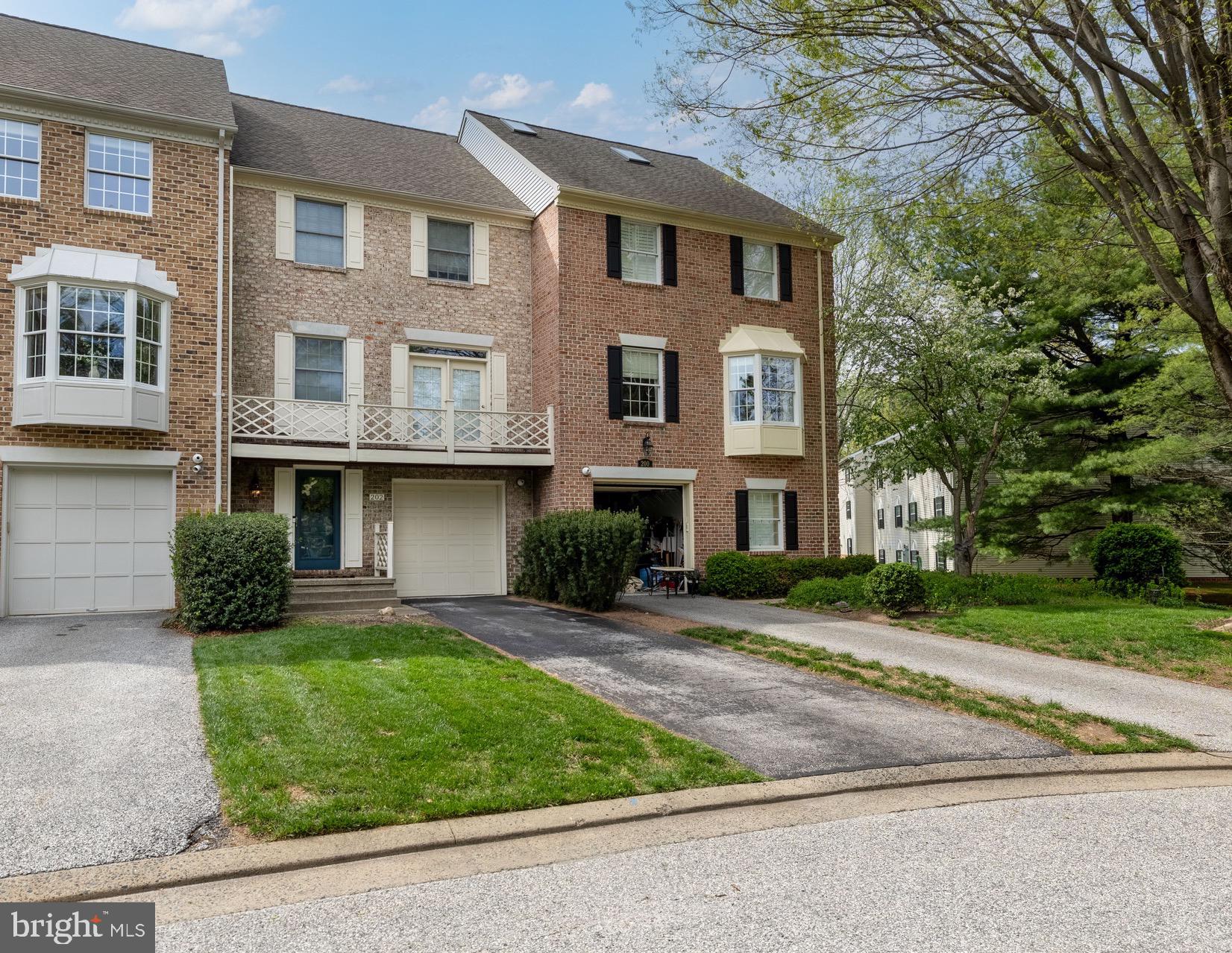 MAYS CHAPEL VILLAGE - Residential