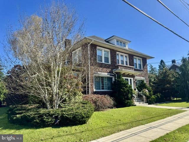 77 N CENTER STREET
