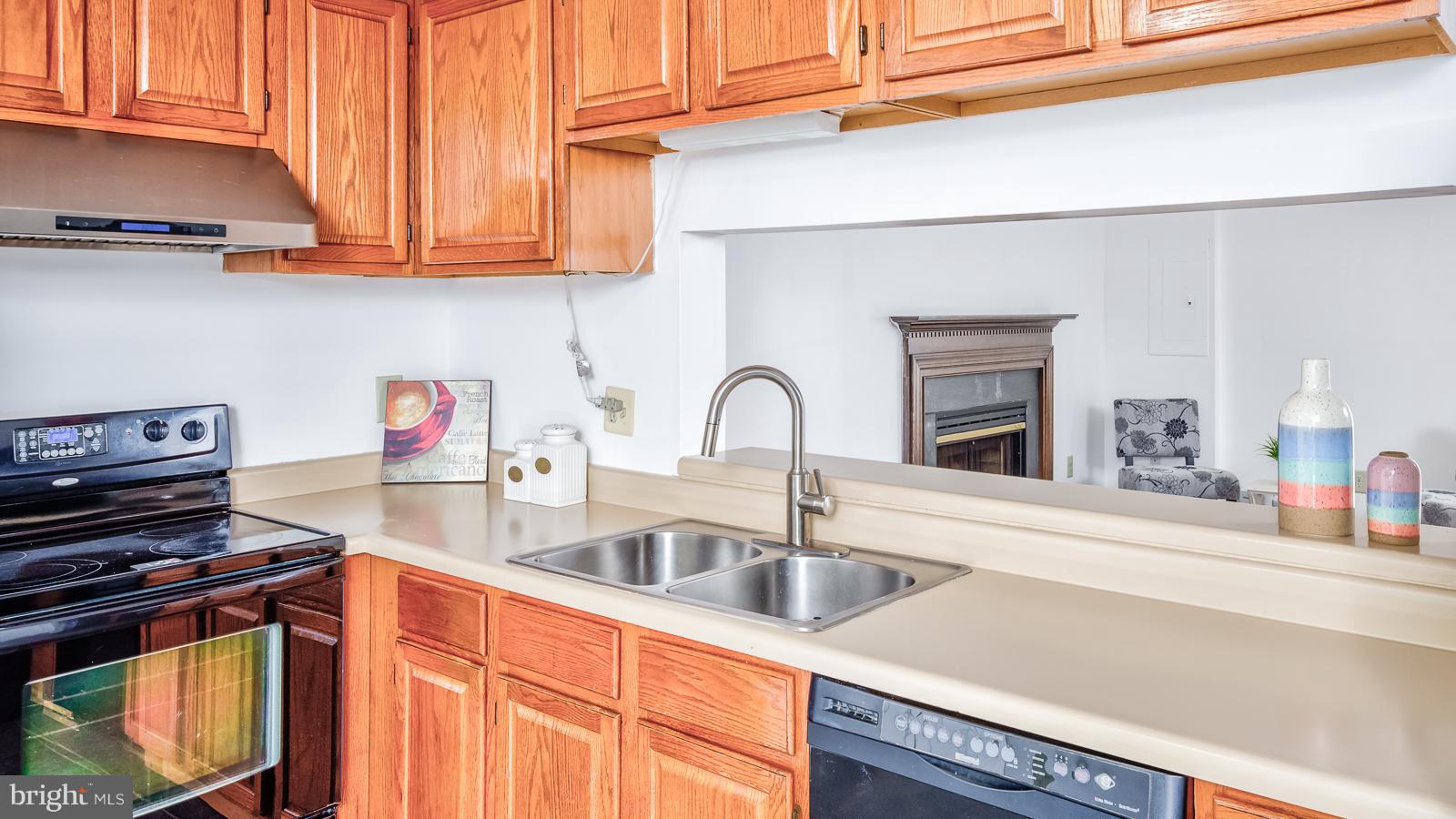 HERITAGE ESTATES - Residential Lease