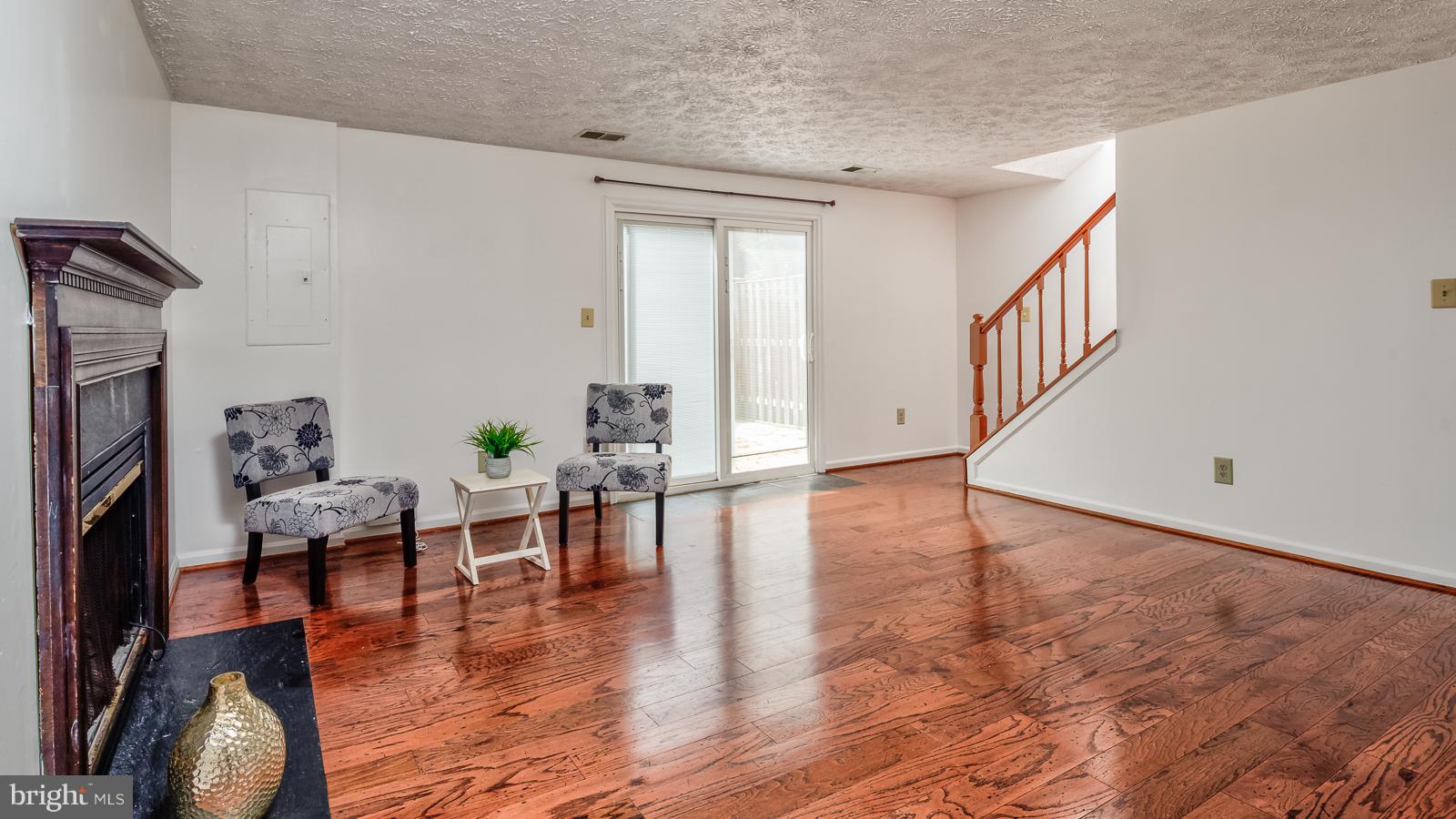 HERITAGE ESTATES - Residential Lease