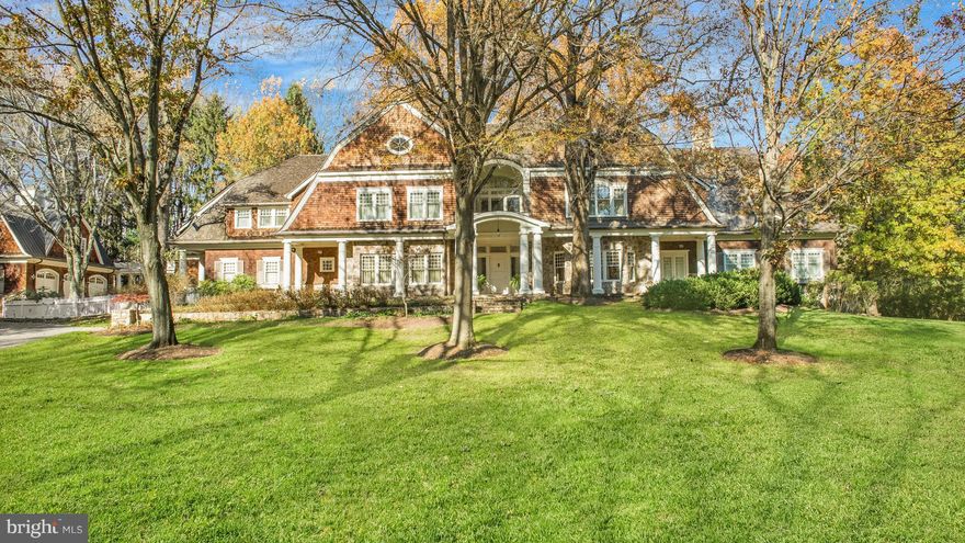 Sold in WFP Private Placement Program. Stunning gated estate on 3.2 ac in Bradley Farms.  14,800sf Nantucket style home.  Soaring ceilings w/ walls of windows give open feel & abundance of natural light. 8-car garage. Betsy Schuman Dodek, Adam T Rackliffe and Christopher R Leary are co-listers.