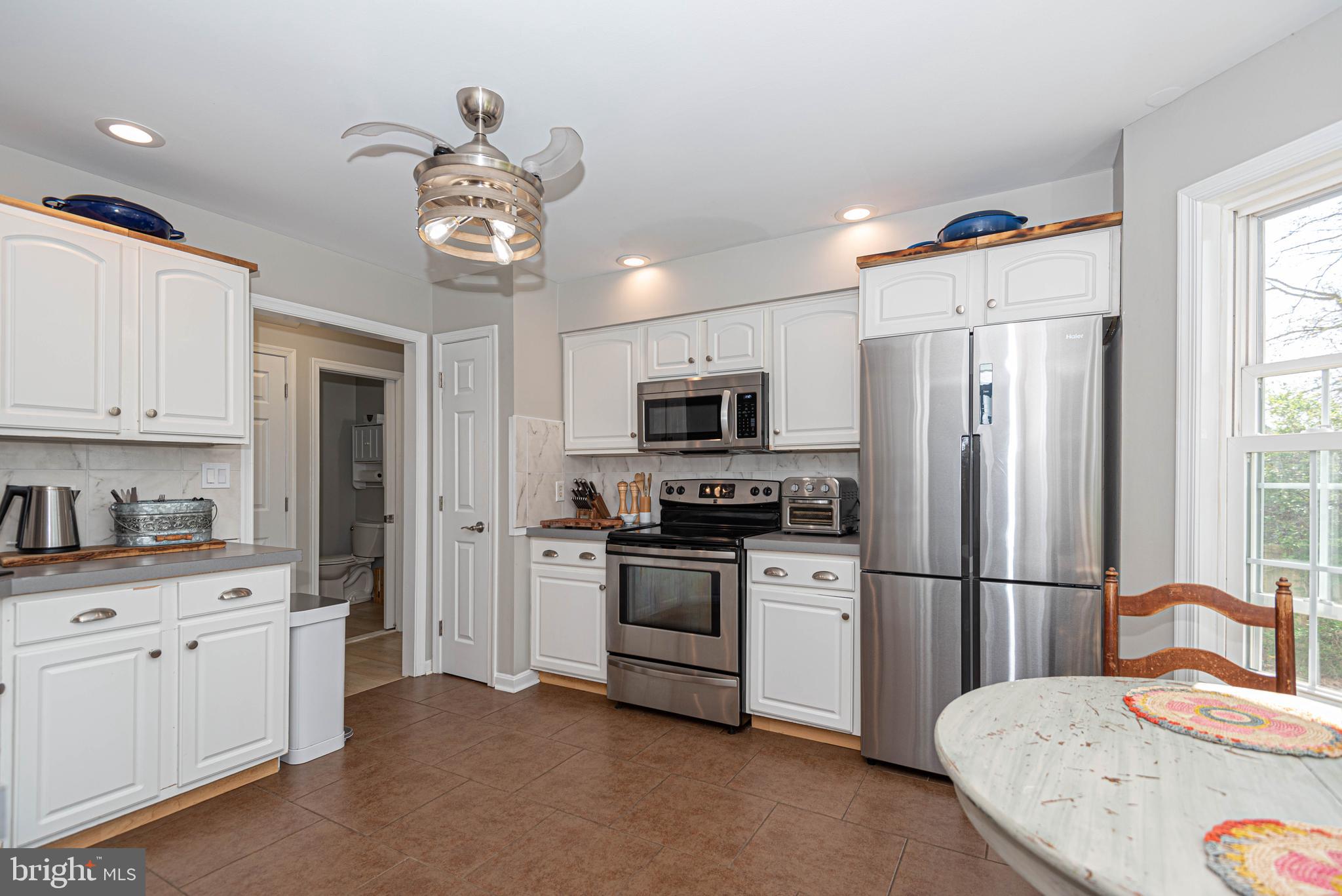 BURLEY HEIGHTS - Residential