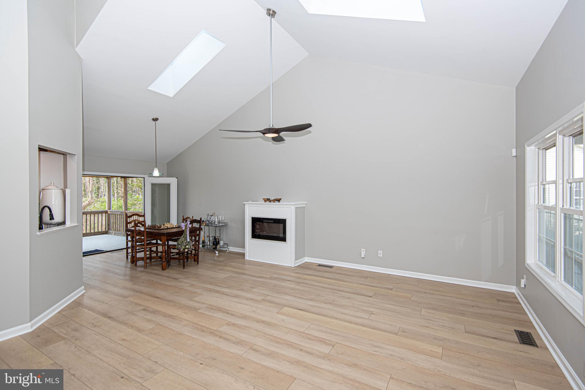 BURLEY HEIGHTS - Residential