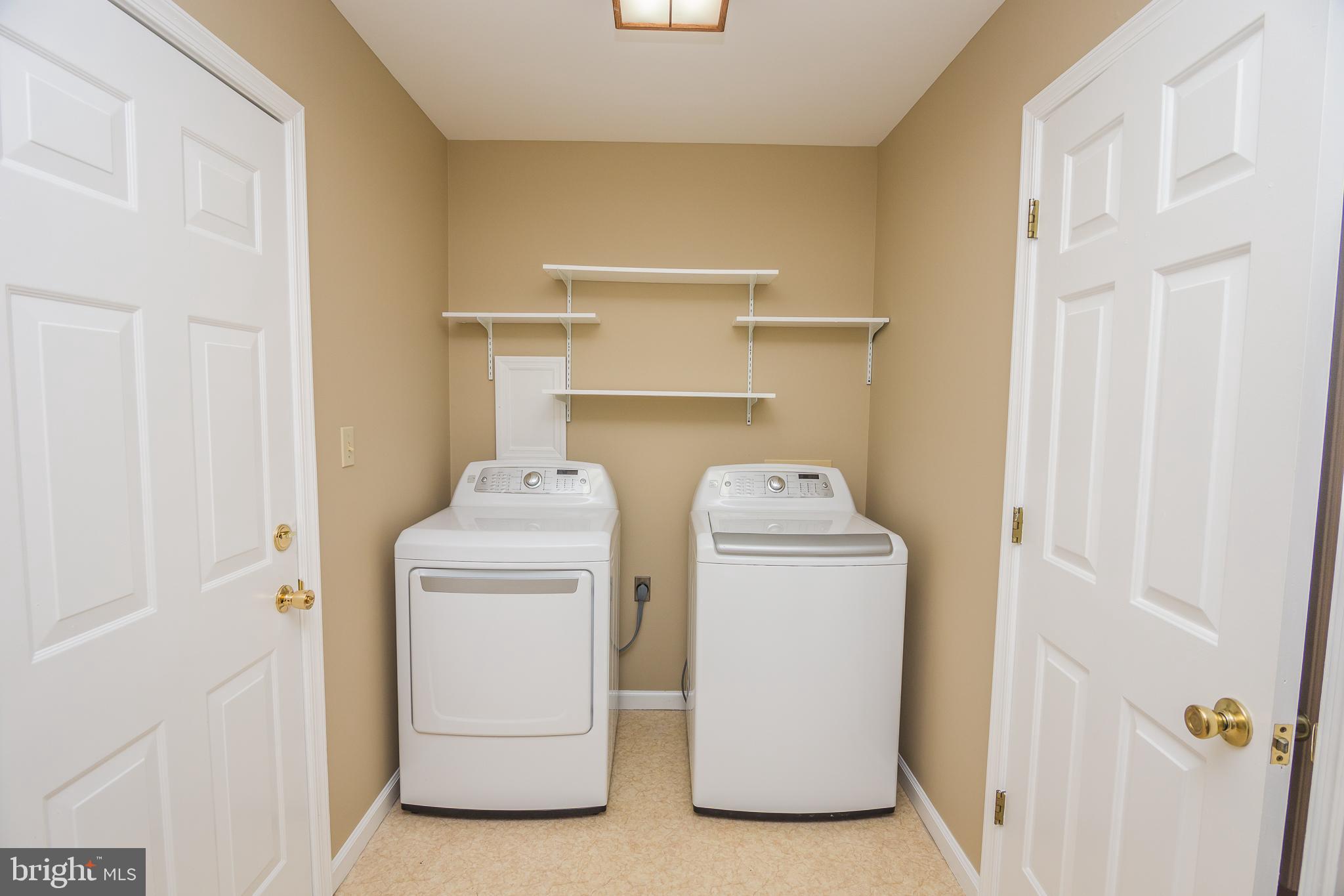 POETS COLONY - Residential