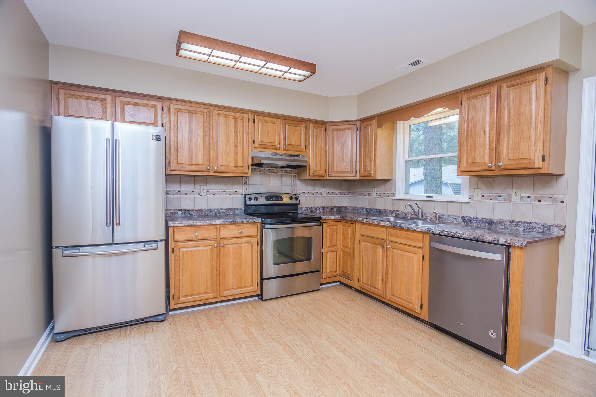 POETS COLONY - Residential