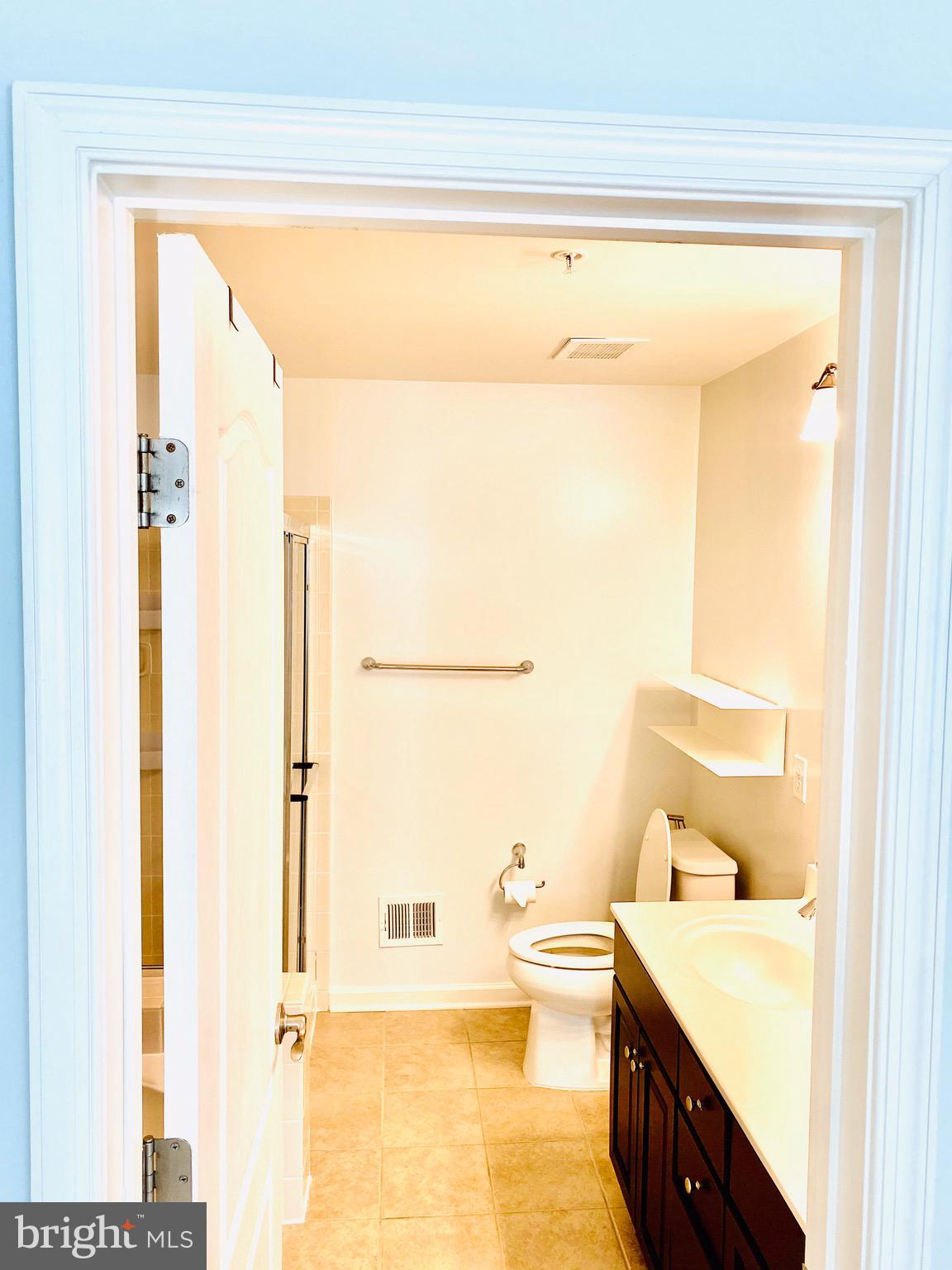 POTOMAC CLUB - Residential Lease