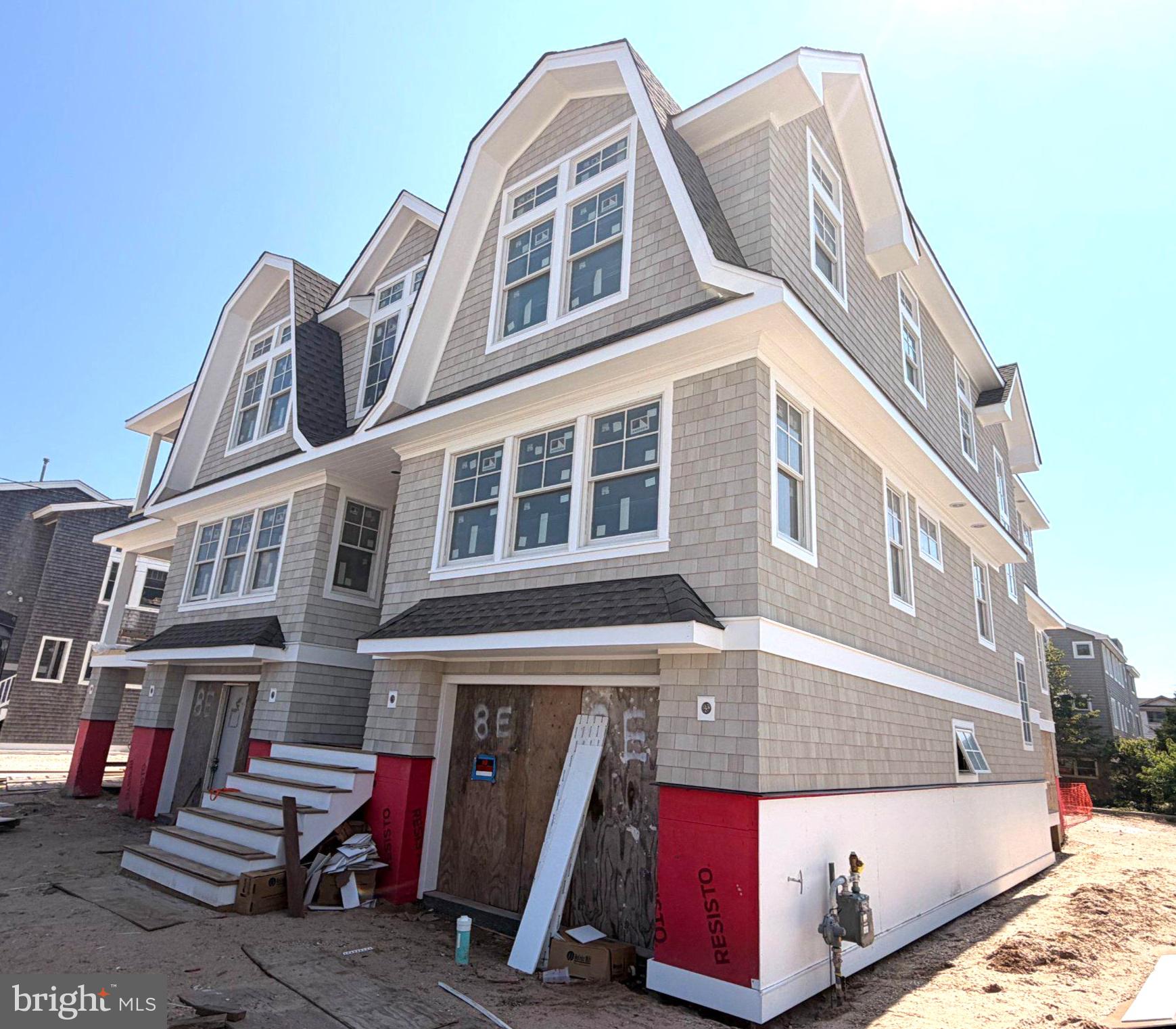 8 E PASSAIC AVENUE