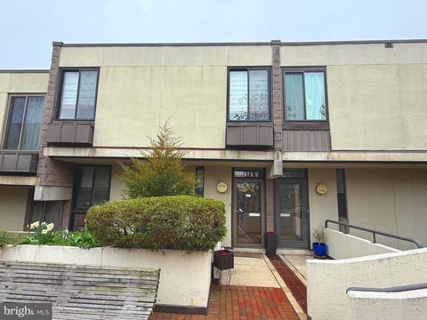 2223 DEERFERN CRESCENT BALTIMORE MD 21209