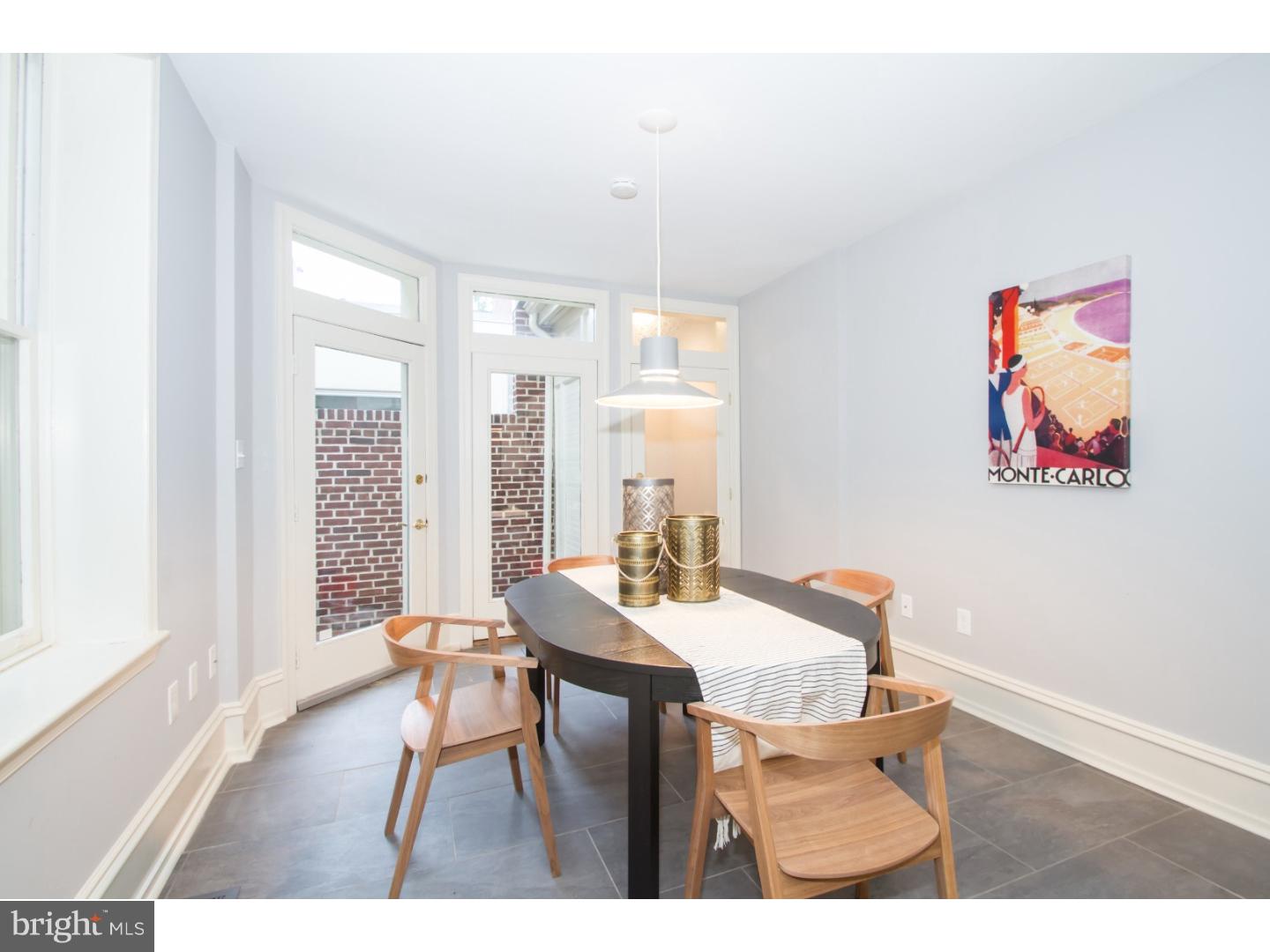 SOCIETY HILL - Residential