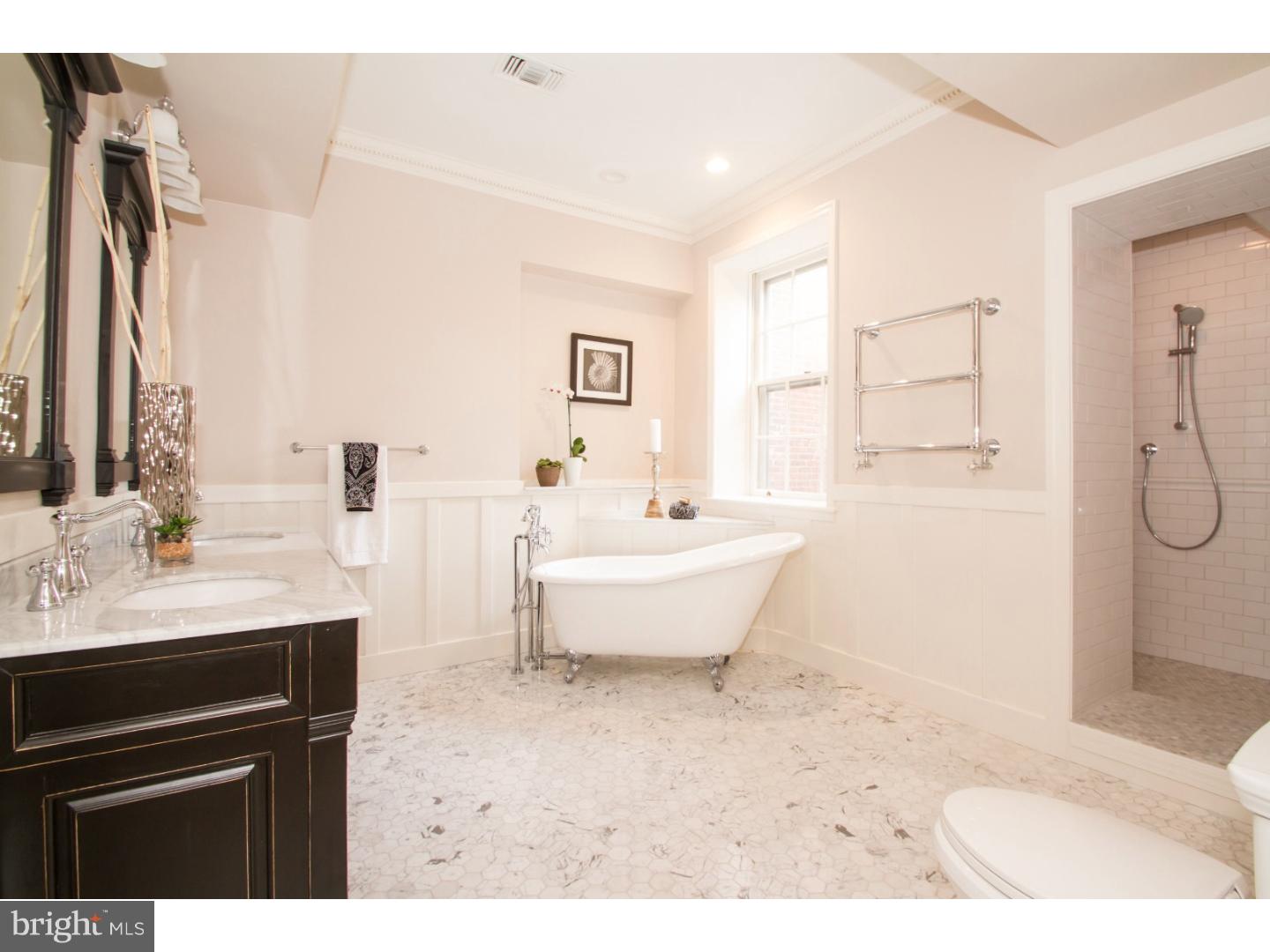 SOCIETY HILL - Residential