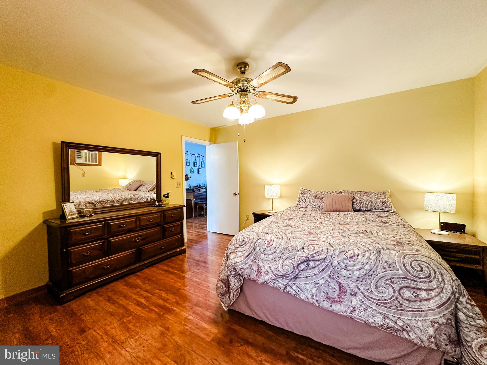 POTOMAC PARK - Residential