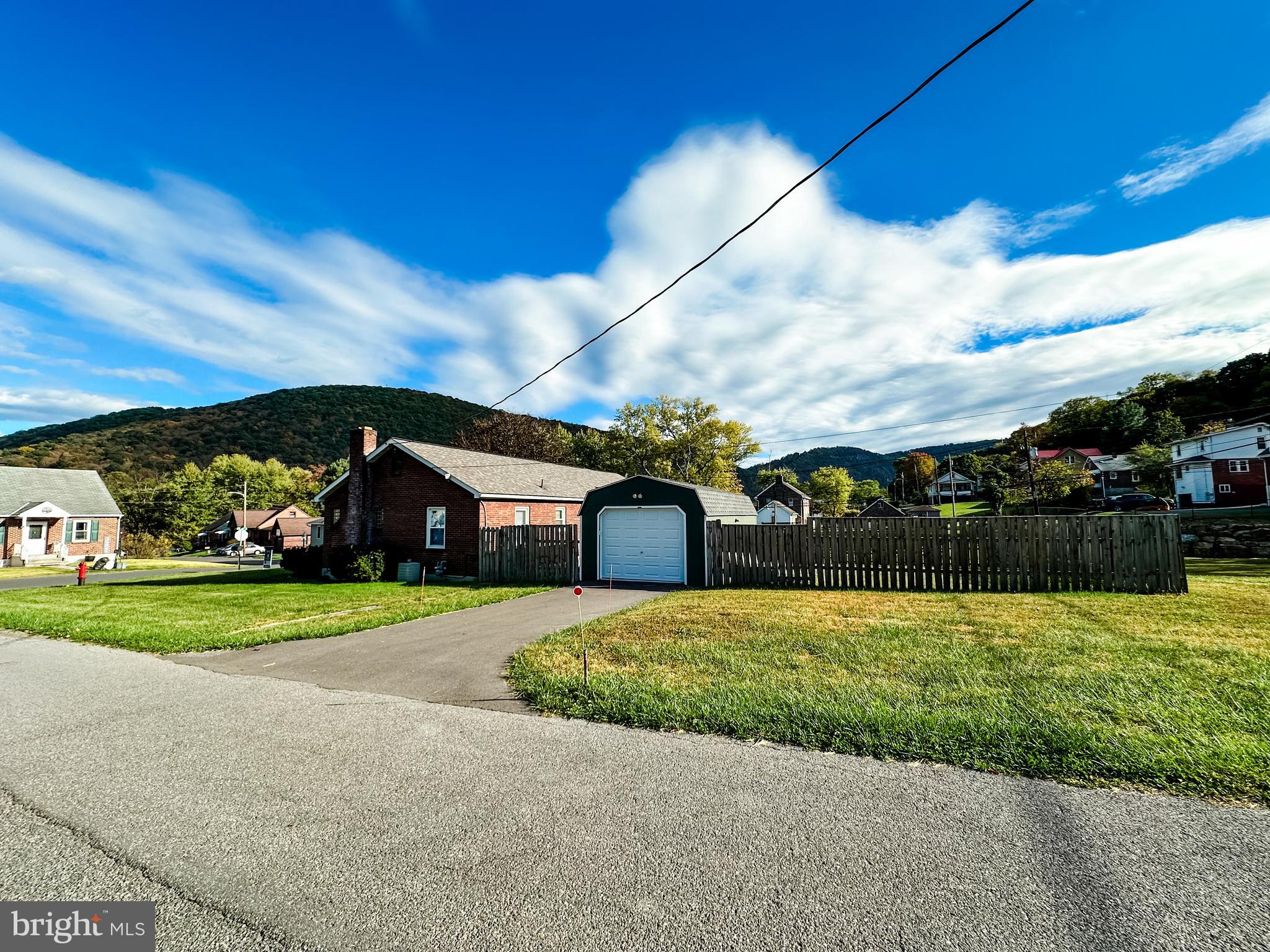 POTOMAC PARK - Residential