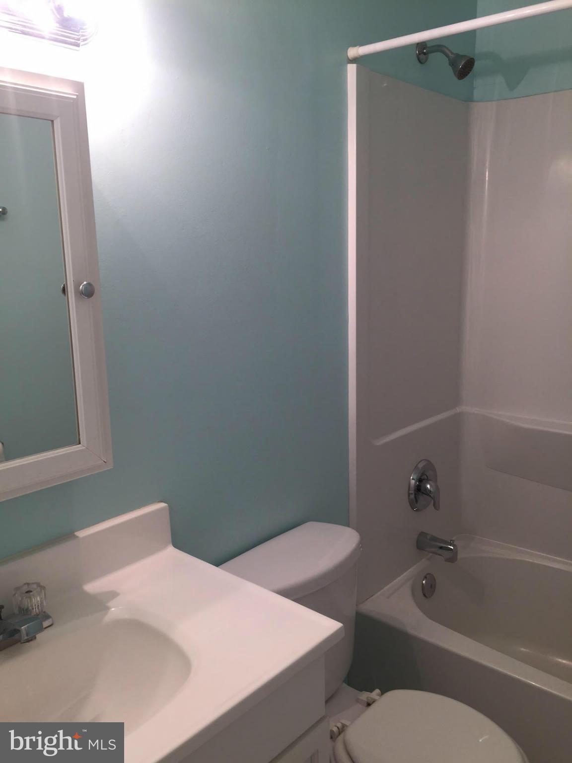 BATTLETOWN - Residential Lease