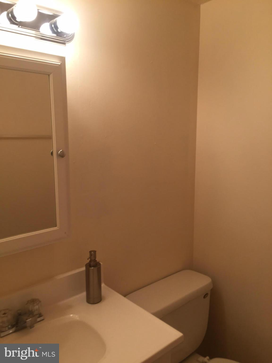 BATTLETOWN - Residential Lease