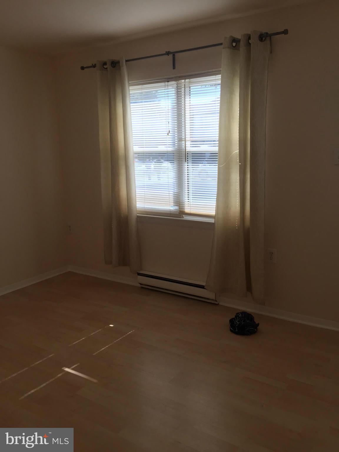 BATTLETOWN - Residential Lease