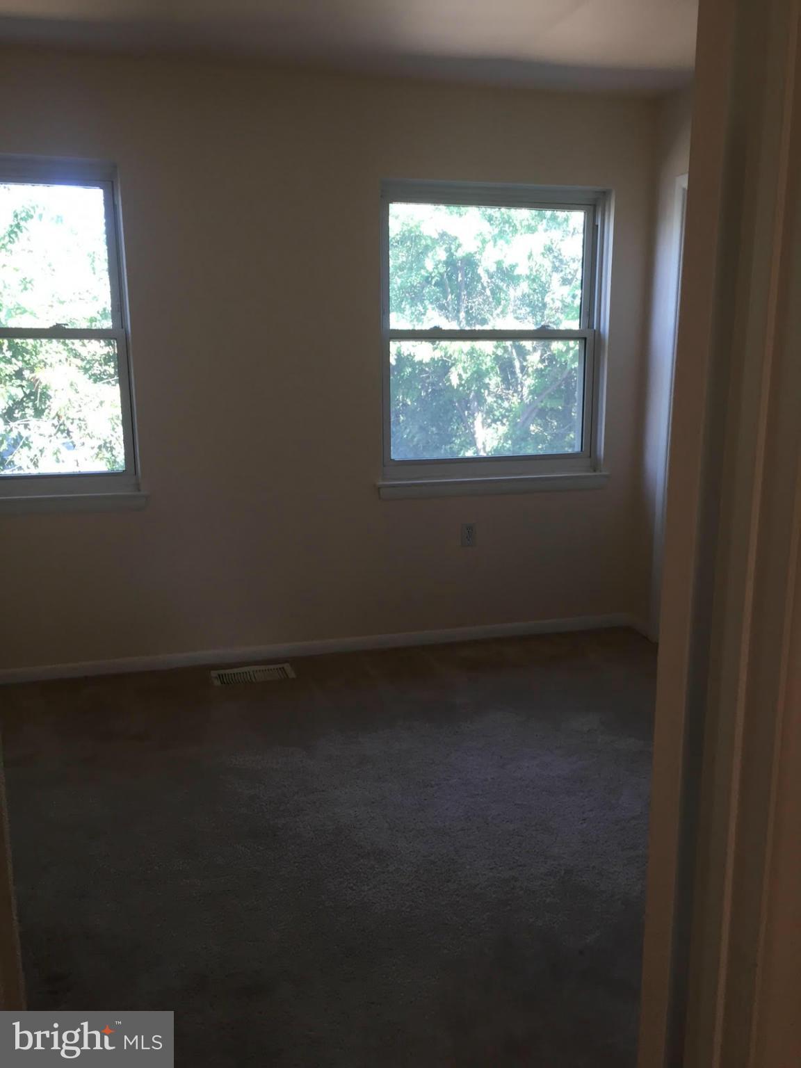 BATTLETOWN - Residential Lease