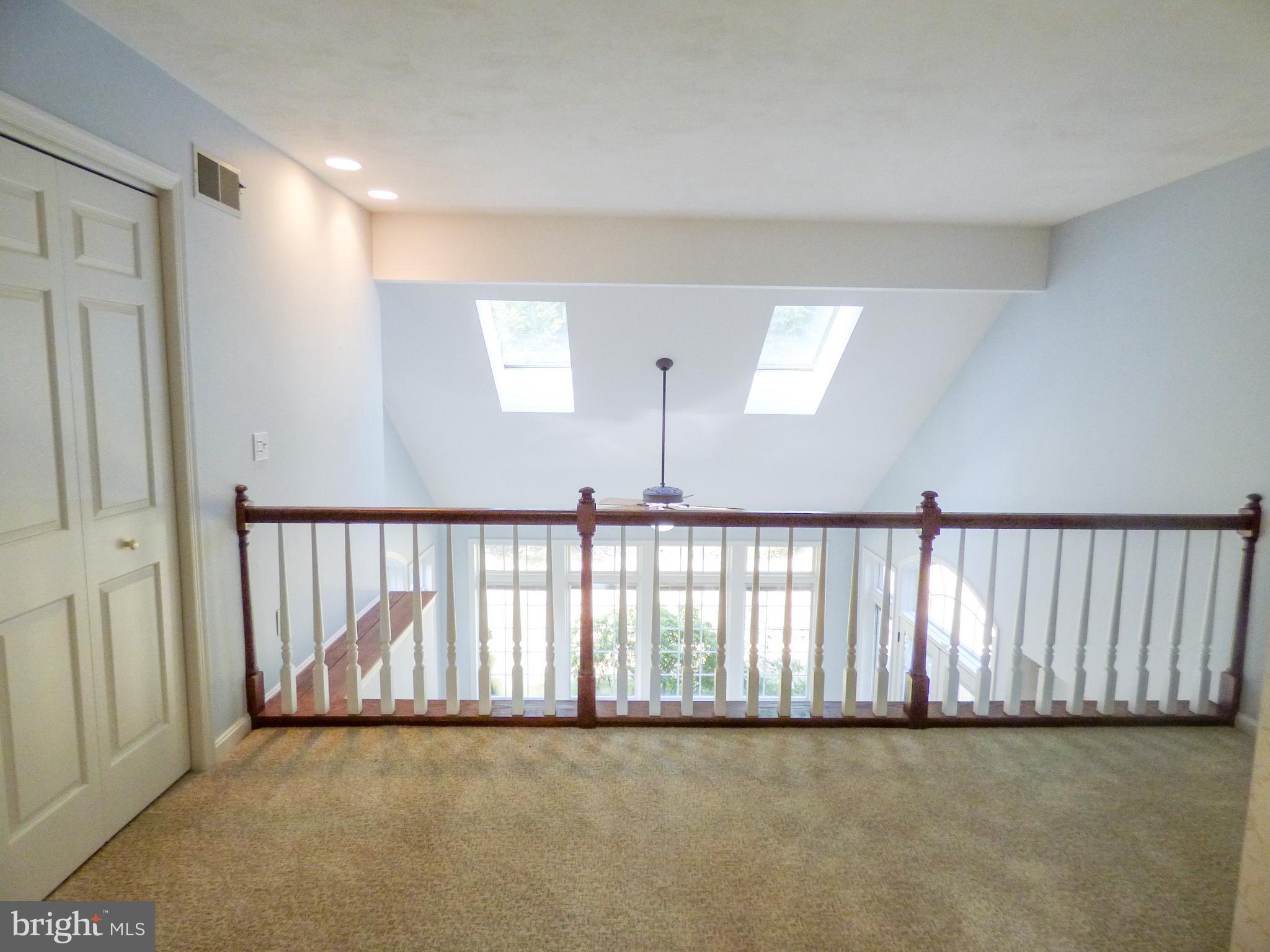 ARLINGTON WEST - Residential