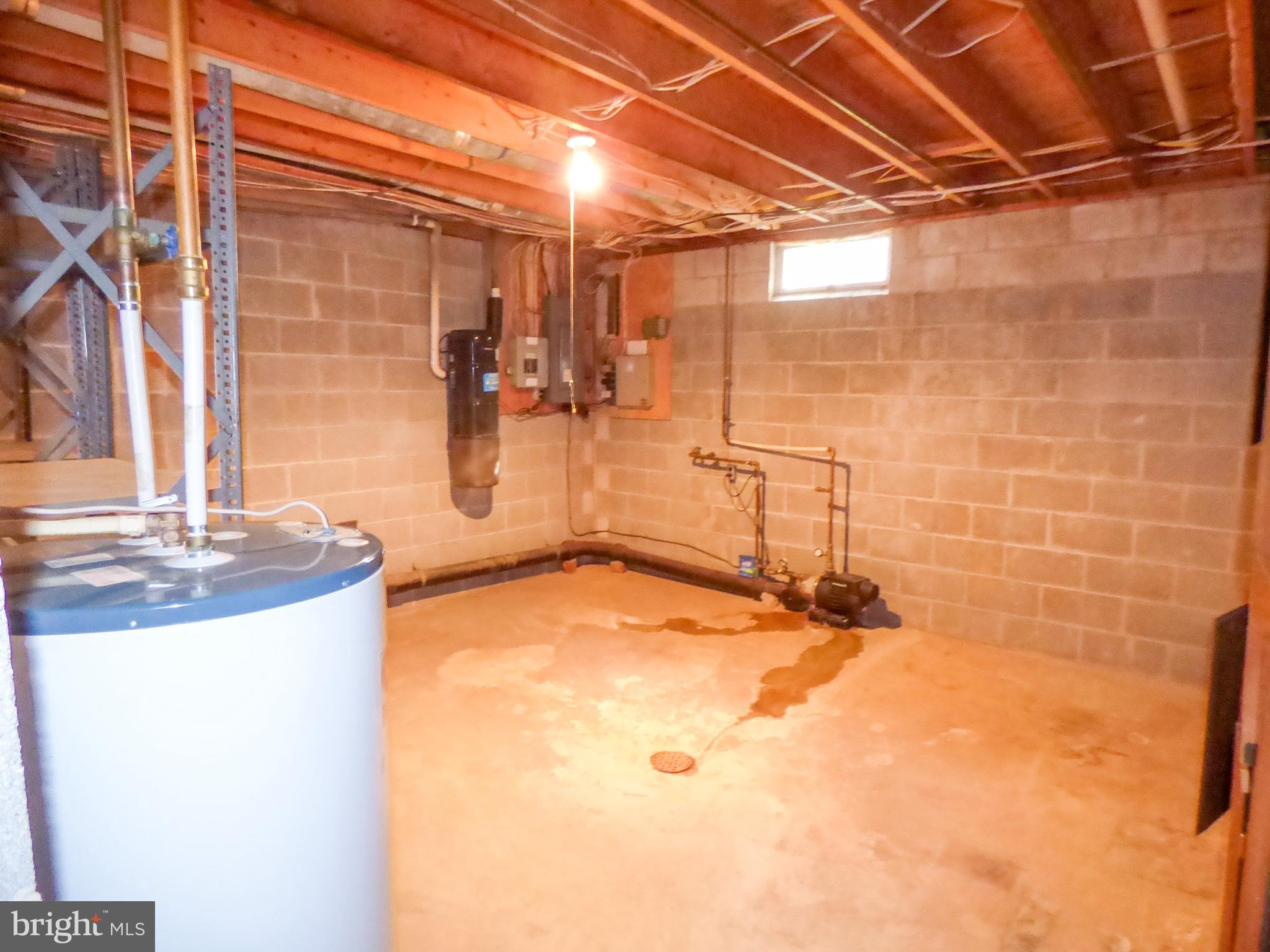 ARLINGTON WEST - Residential