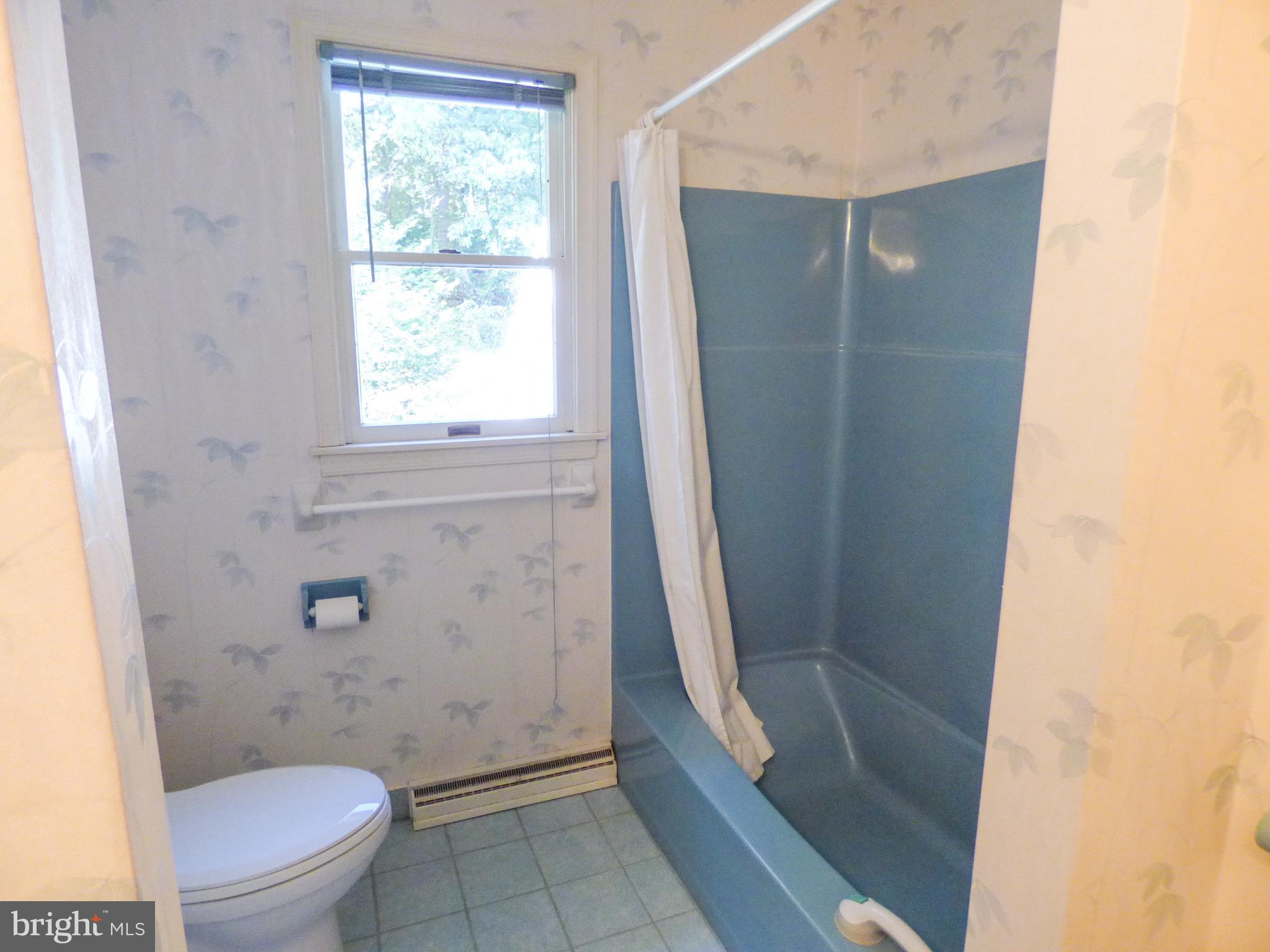 ARLINGTON WEST - Residential