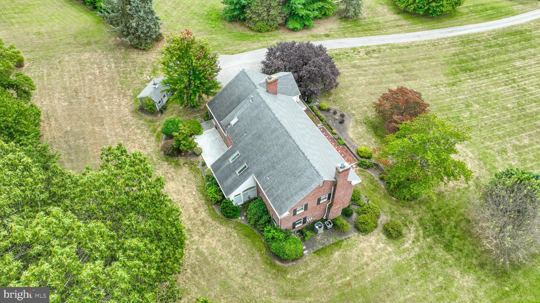 189 TUSCARORA DRIVE