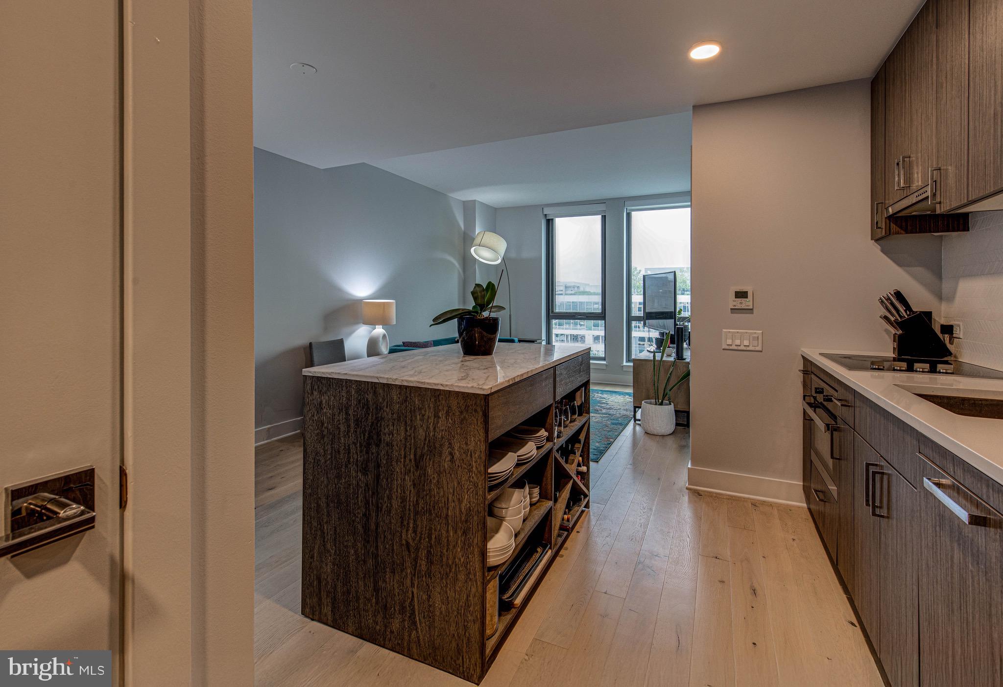 1211 VAN STREET SE 1107