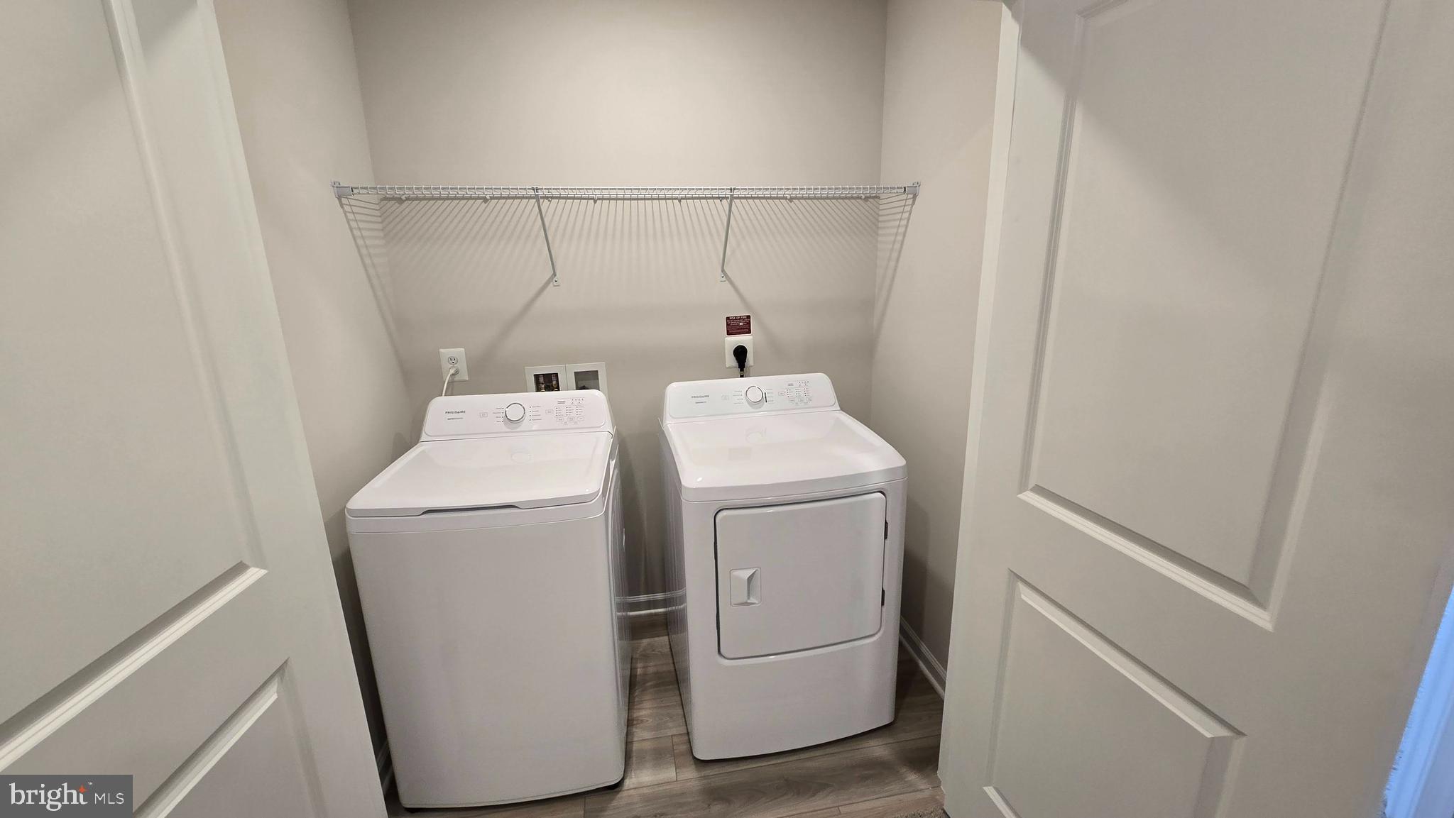 RED CLOVER MEADOWS - Residential Lease