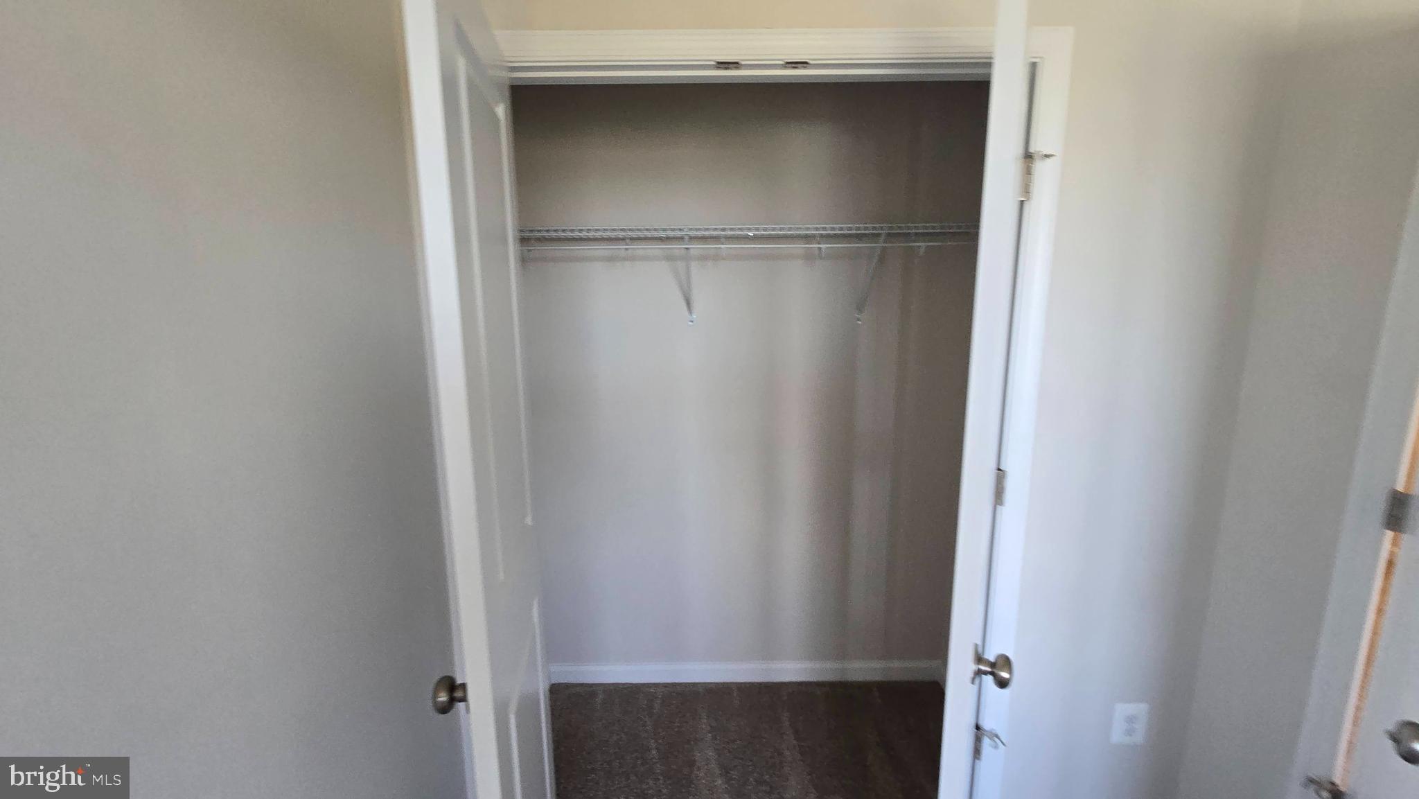 RED CLOVER MEADOWS - Residential Lease