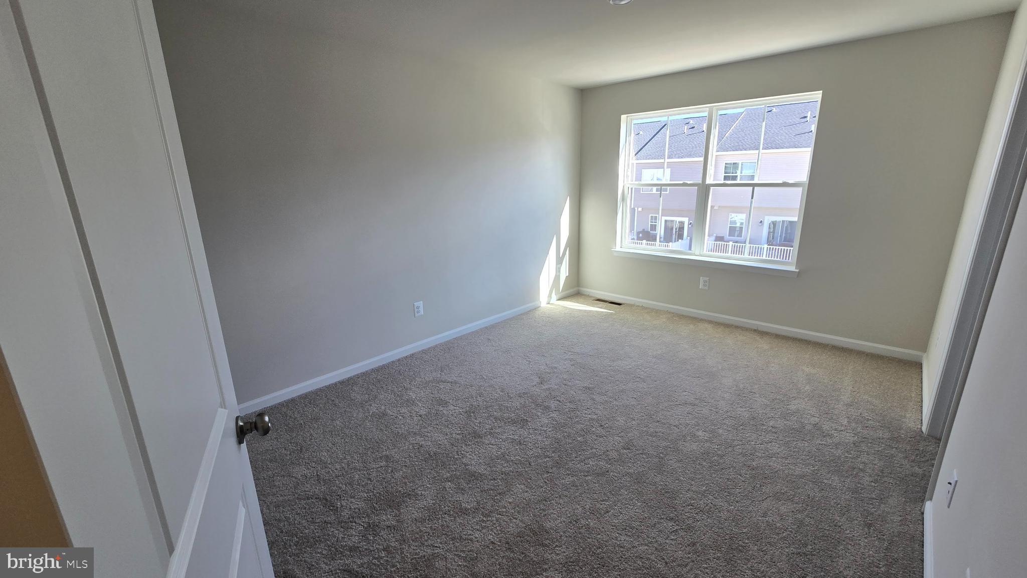 RED CLOVER MEADOWS - Residential Lease