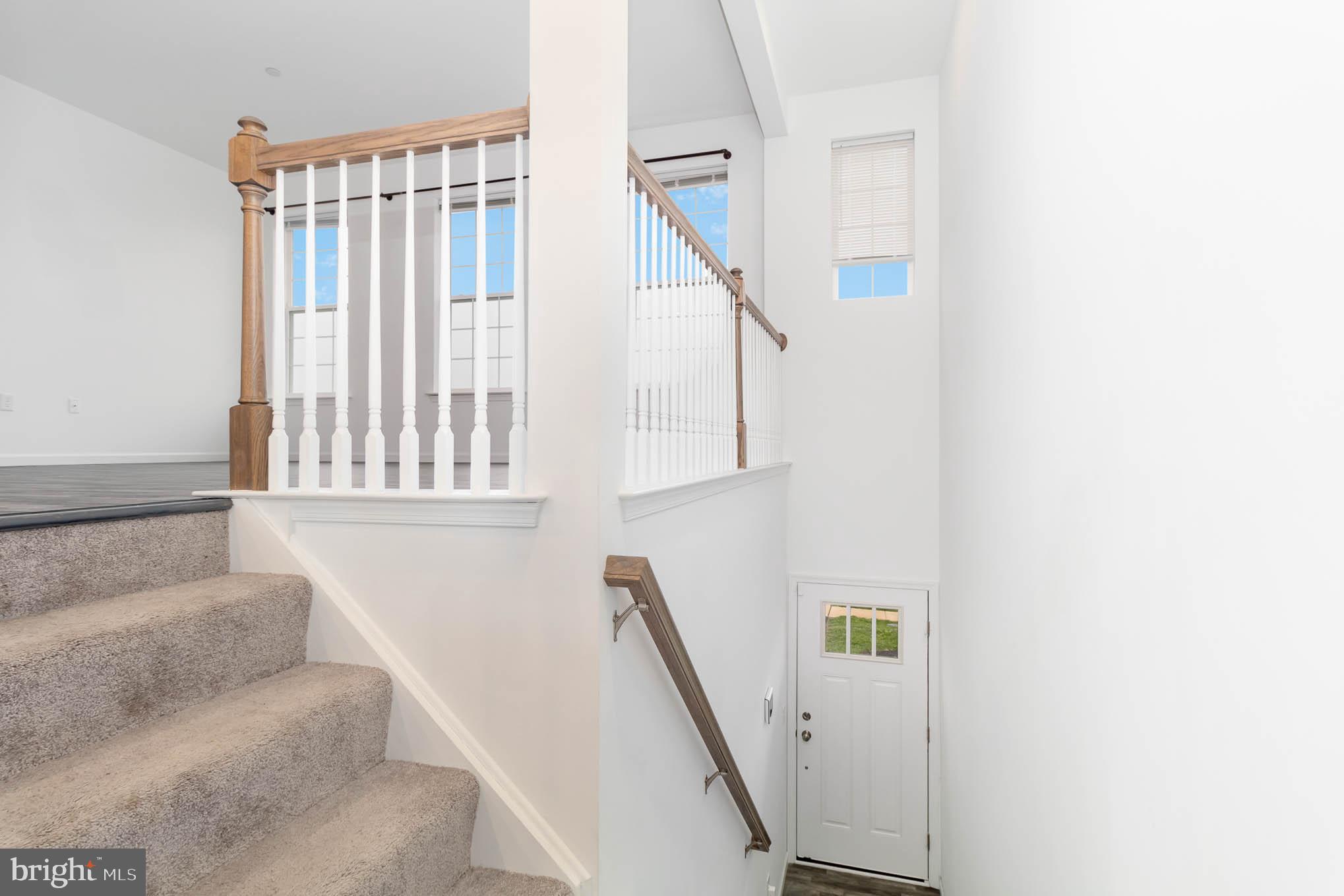 HANBURY COURT - Residential Lease