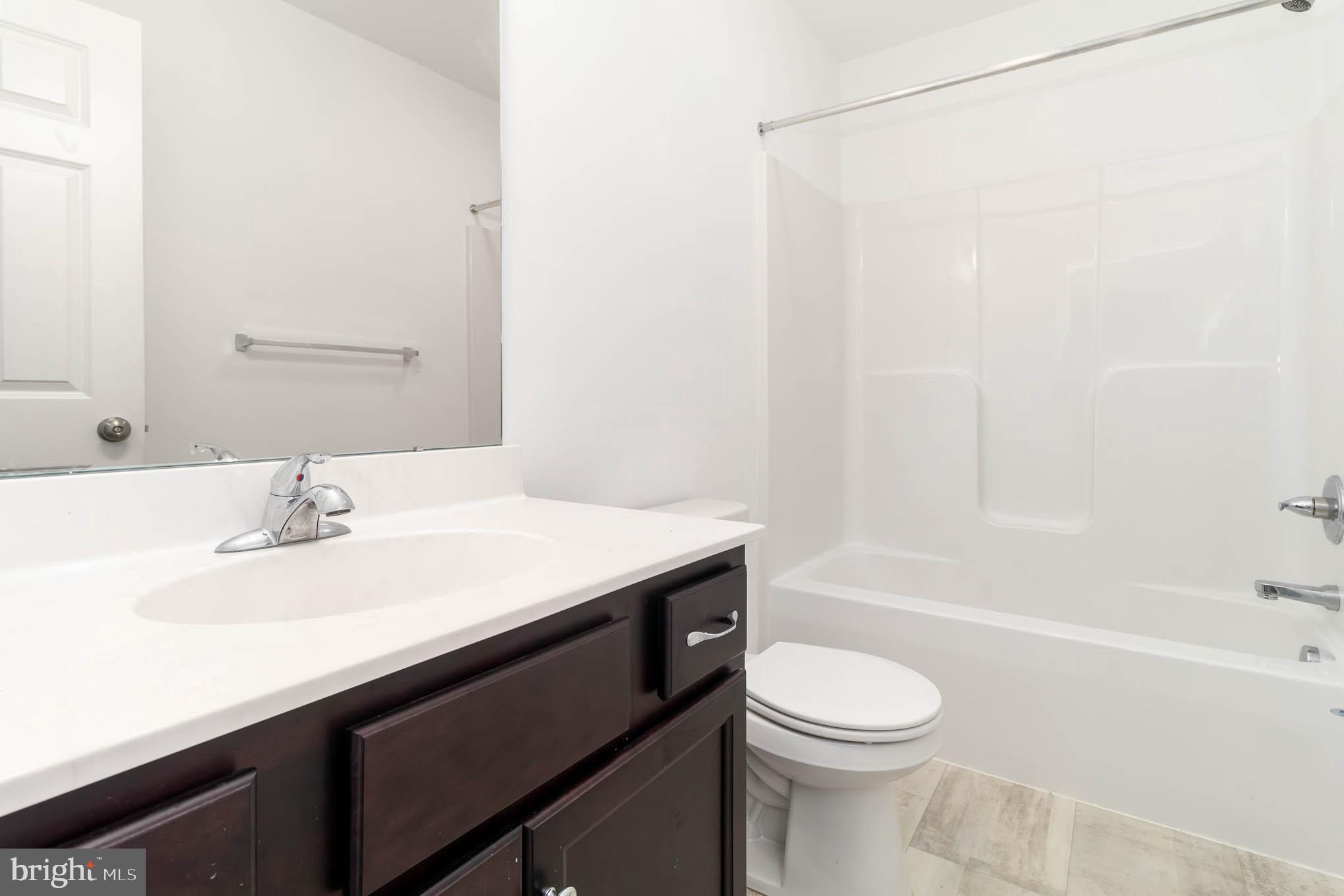 HANBURY COURT - Residential Lease