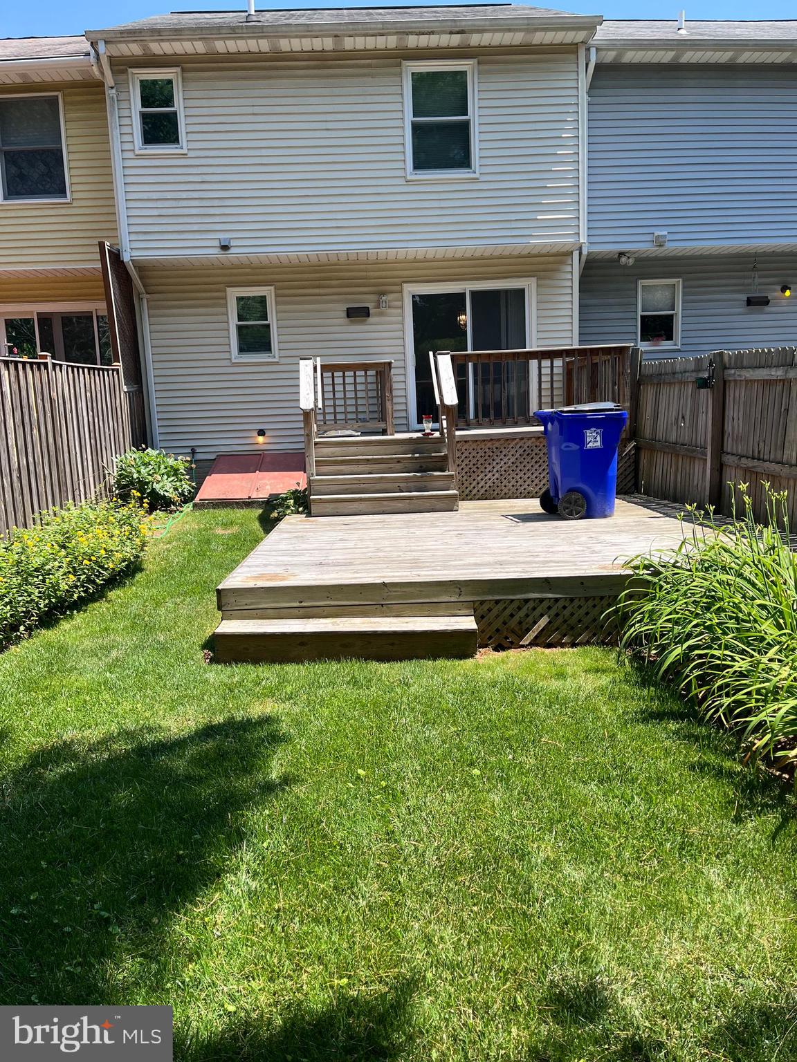 WINDY KNOLL - Residential