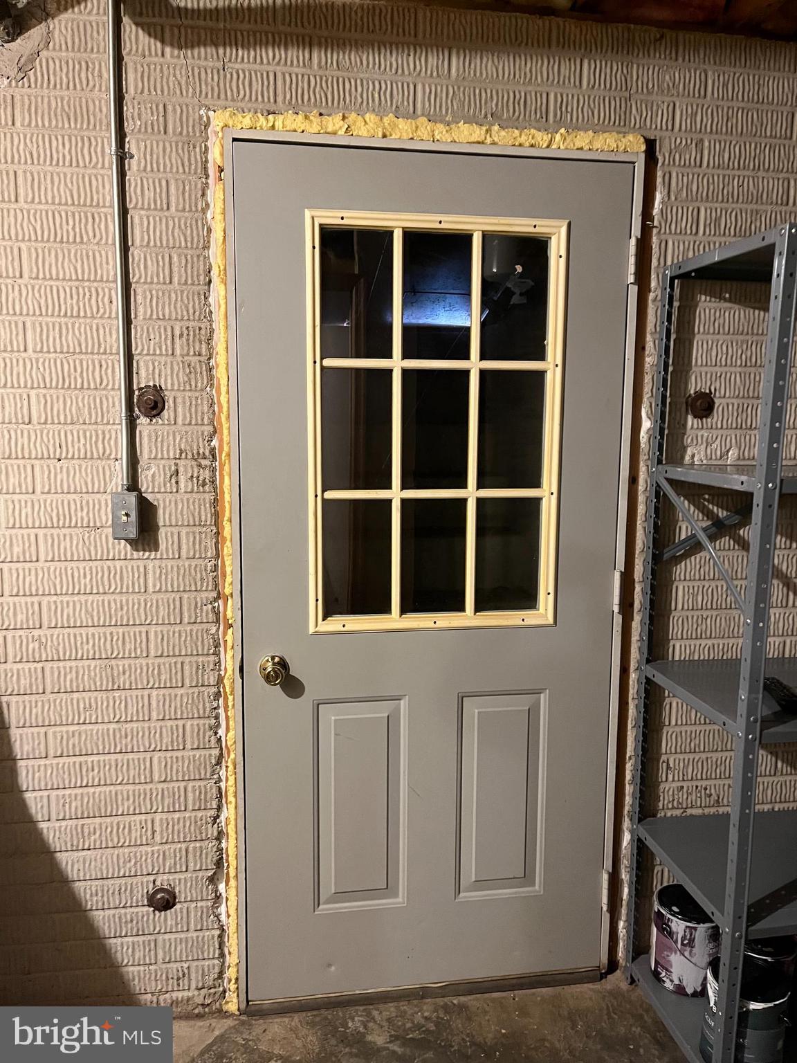 WINDY KNOLL - Residential