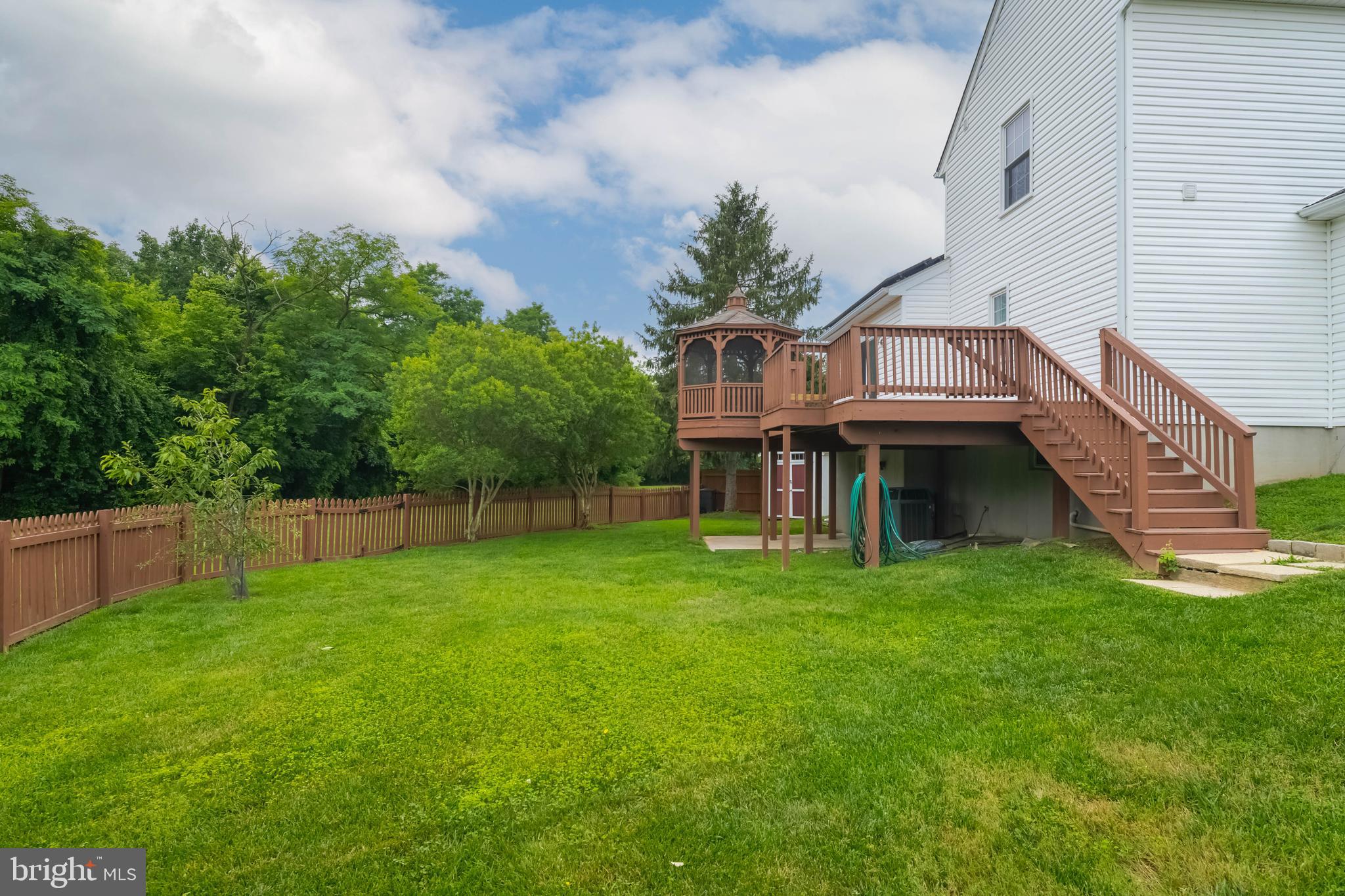 RIVERSIDE - Residential