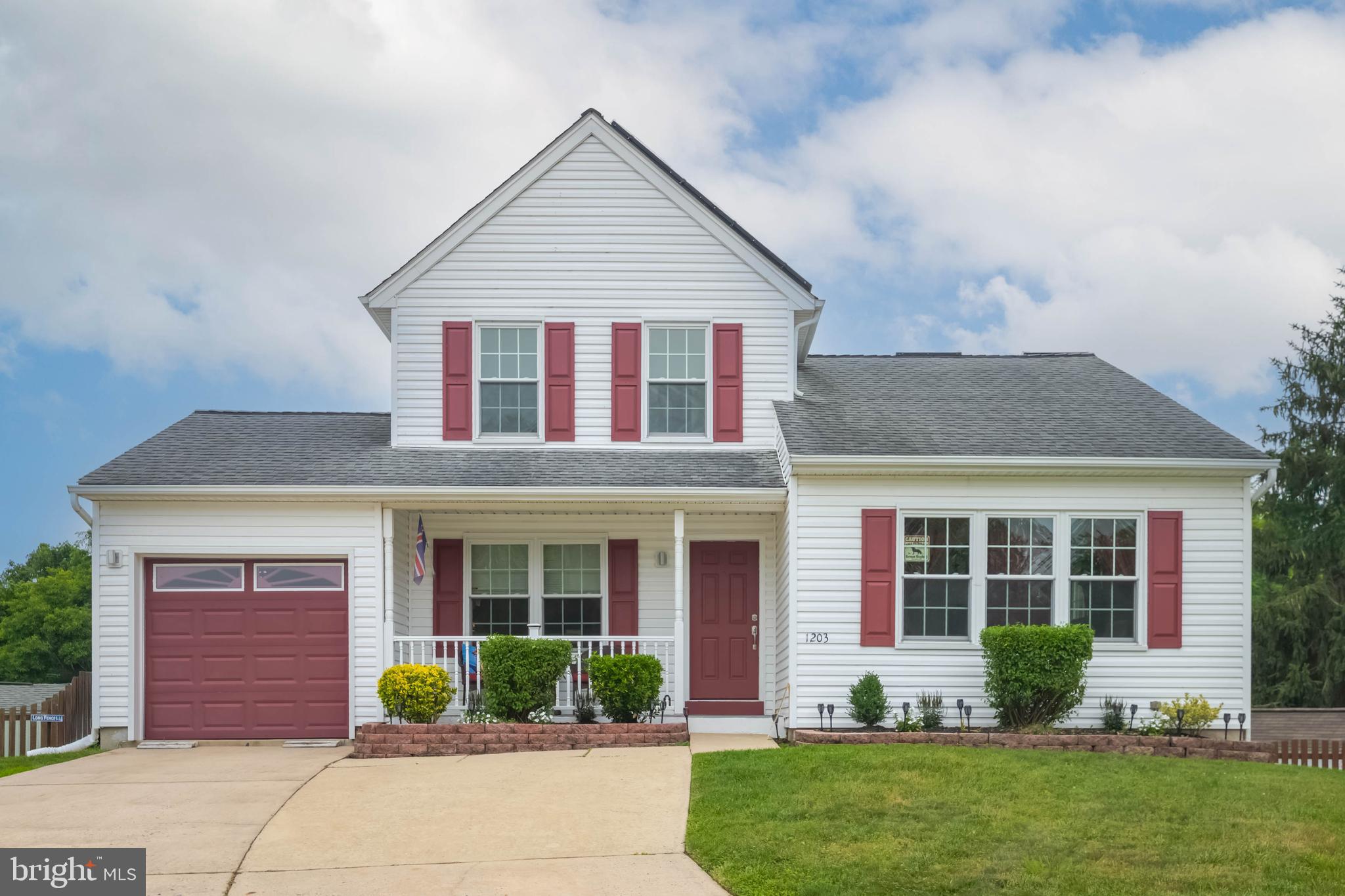 1203 ASHMEAD SQUARE