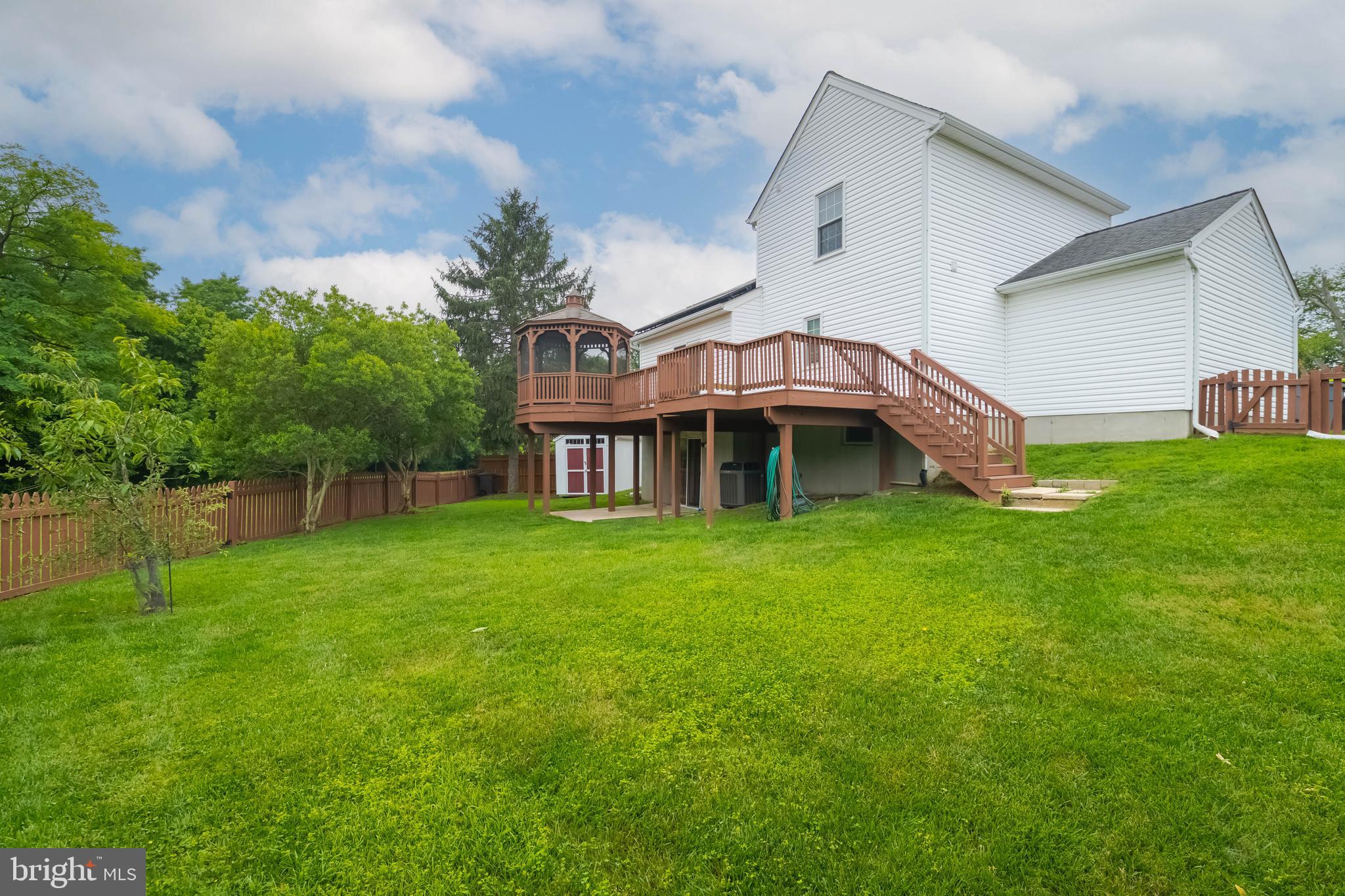 RIVERSIDE - Residential