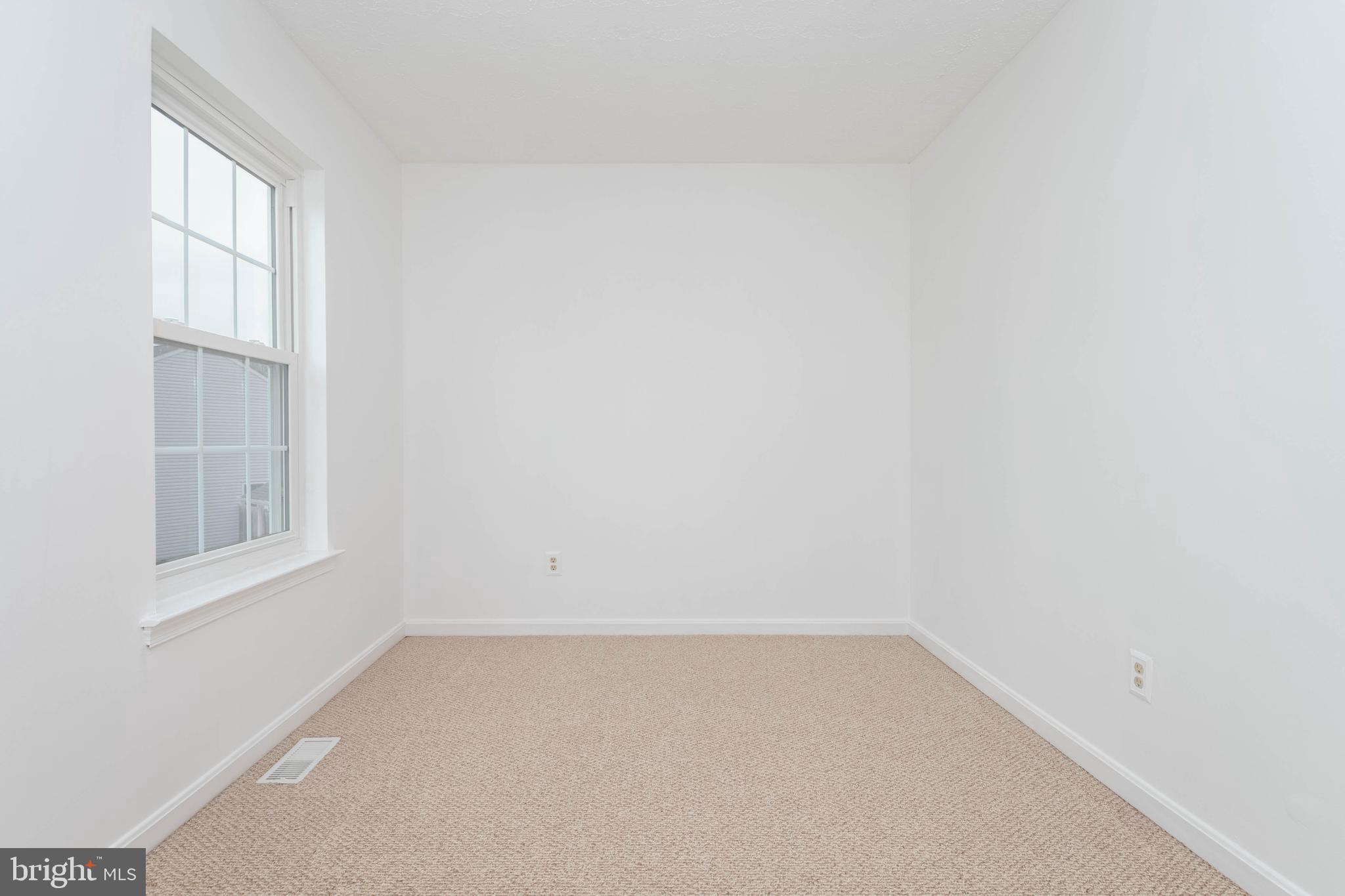 RIVERSIDE - Residential