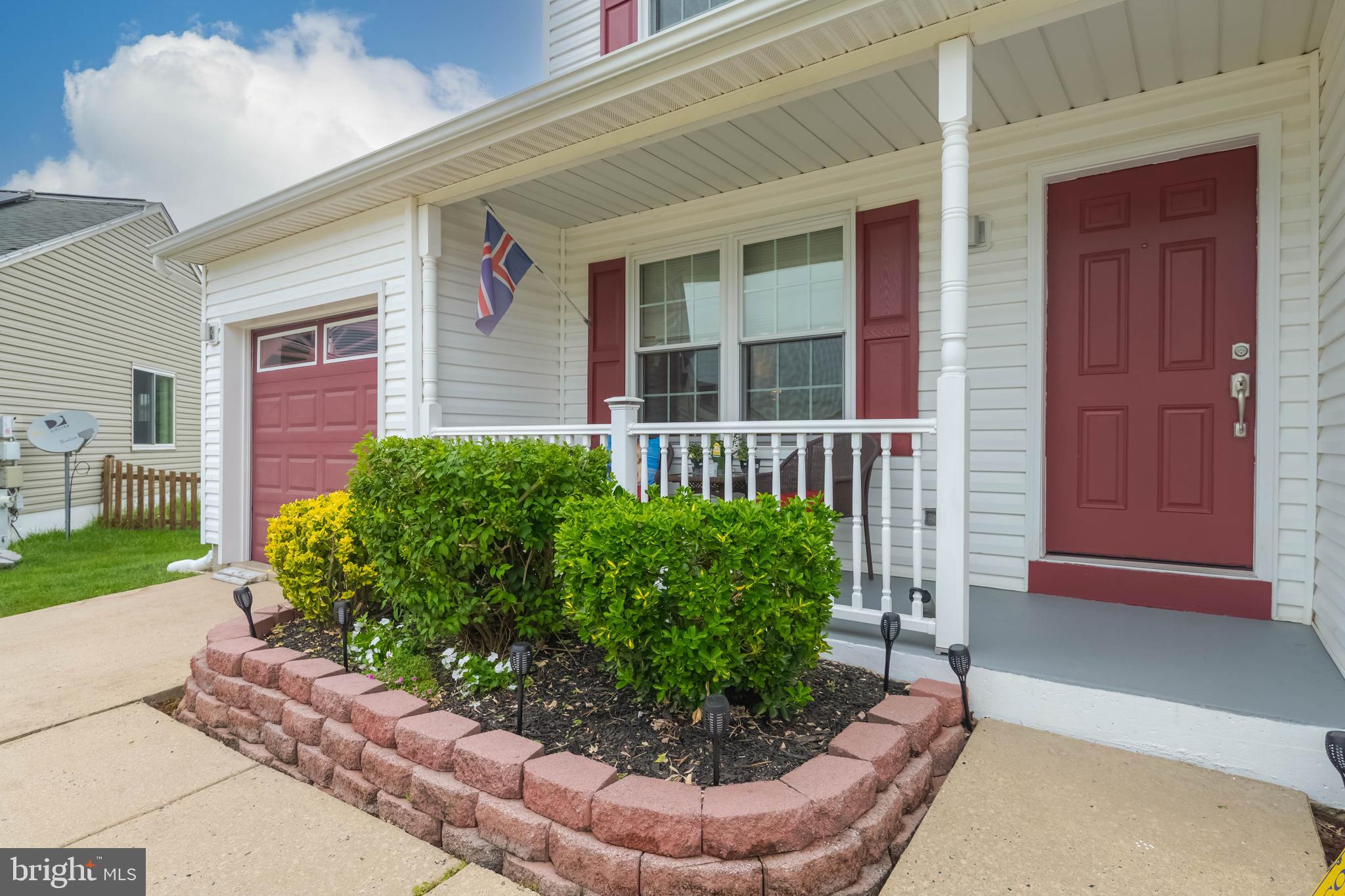 RIVERSIDE - Residential