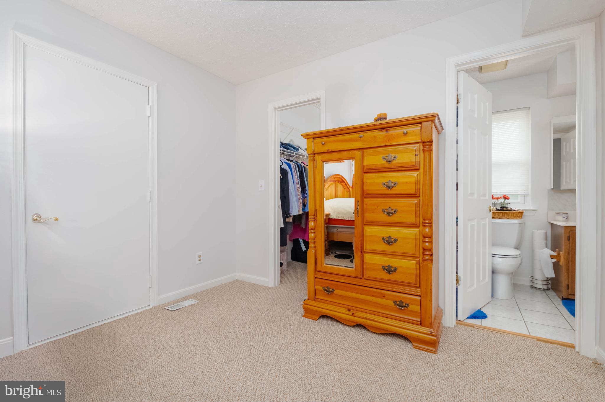 RIVERSIDE - Residential