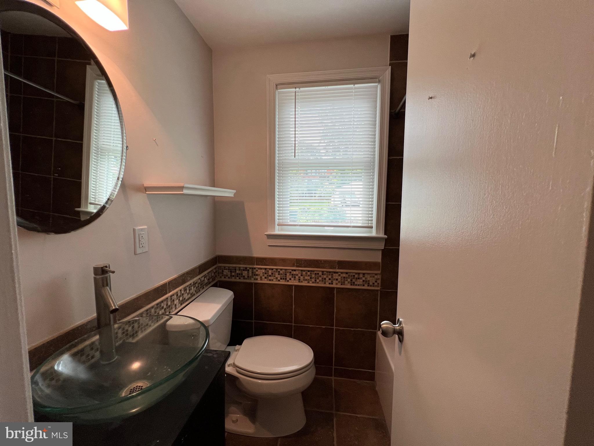 GLEN ISLE - Residential Lease