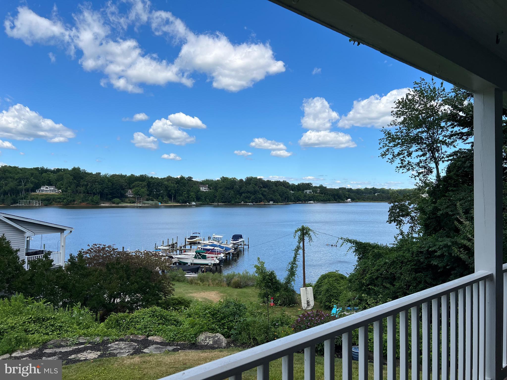 GLEN ISLE - Residential Lease