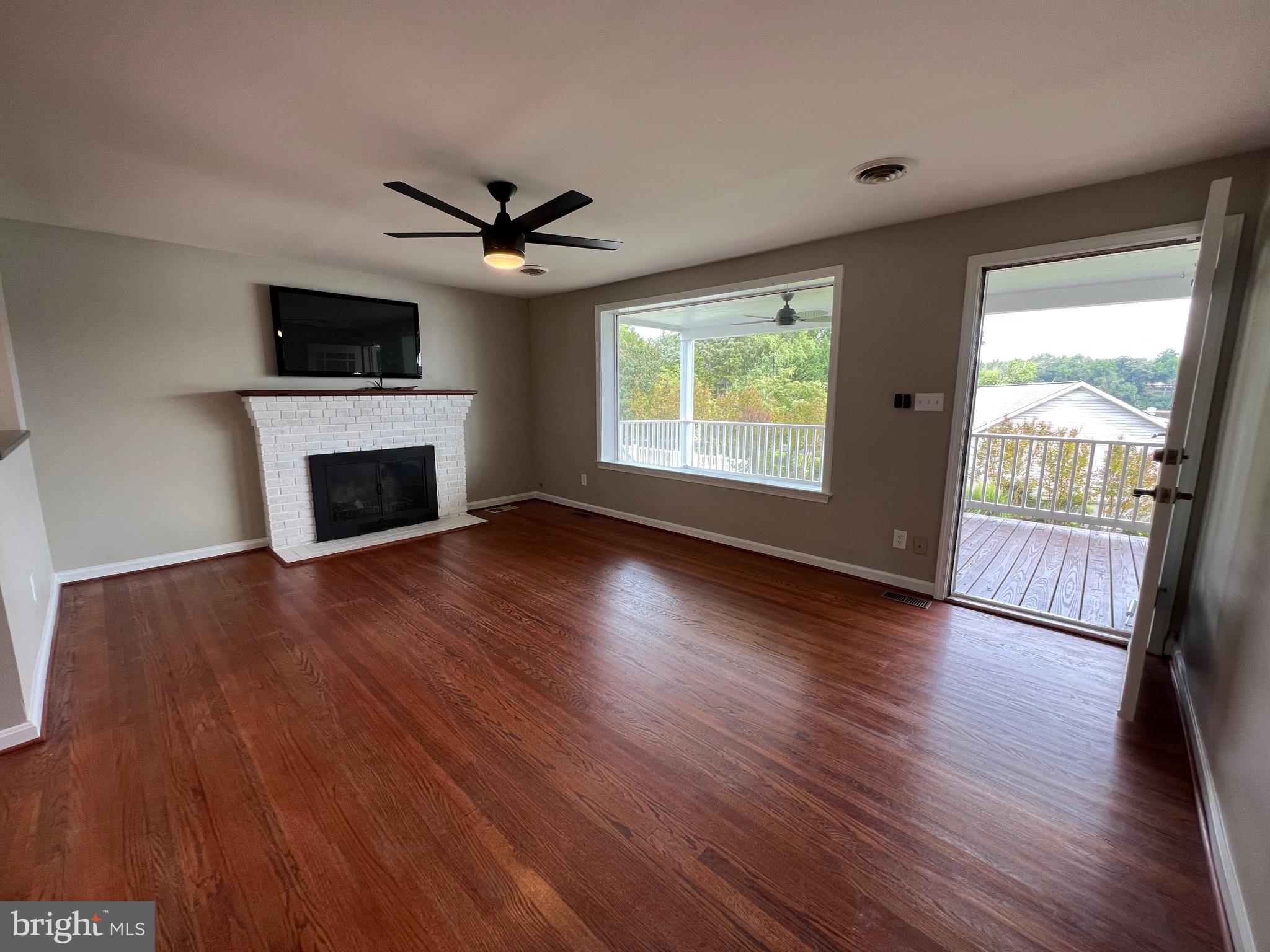 GLEN ISLE - Residential Lease