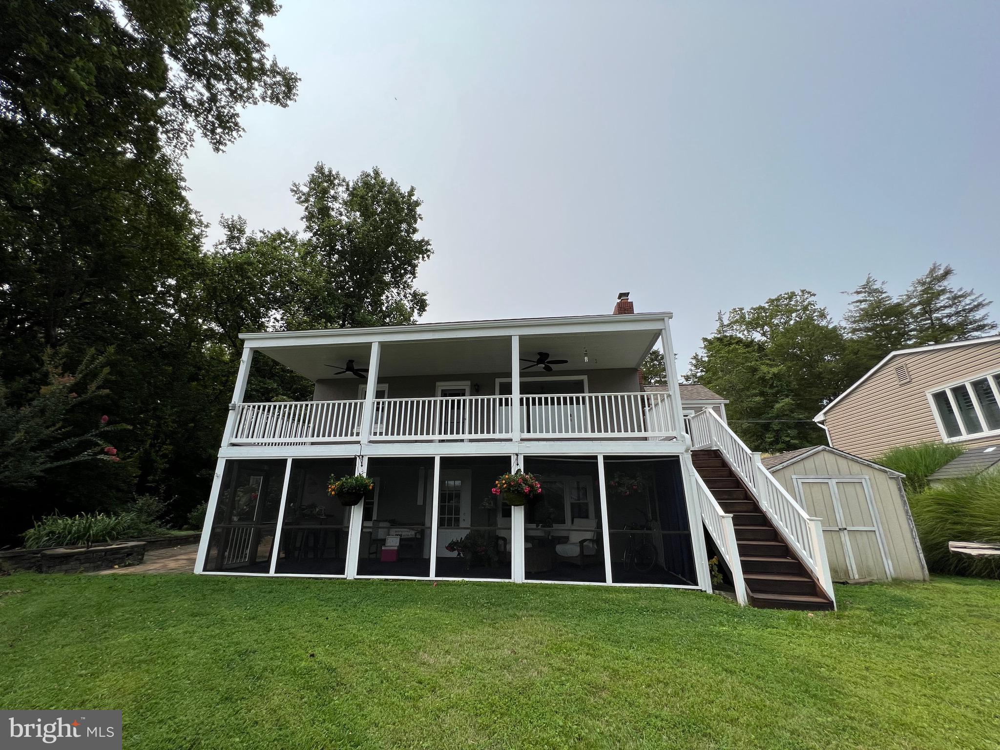 GLEN ISLE - Residential Lease