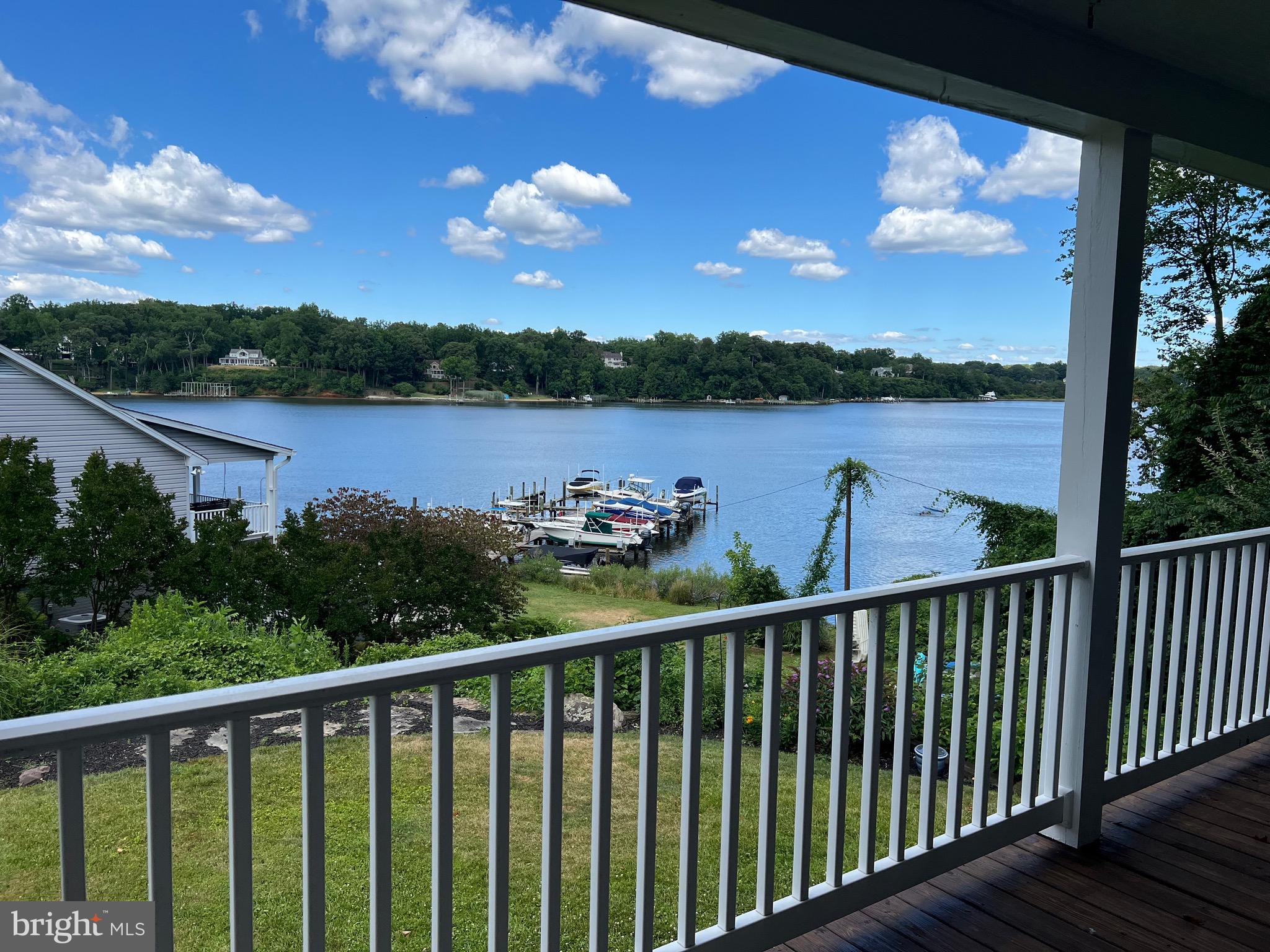 GLEN ISLE - Residential Lease