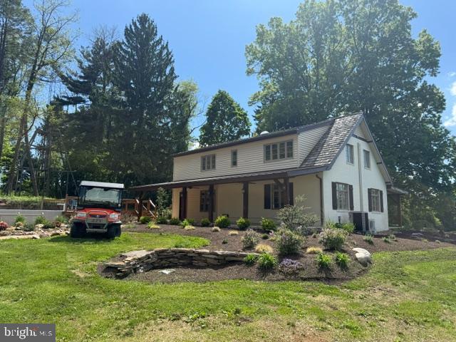 WHITE OAKS - Residential