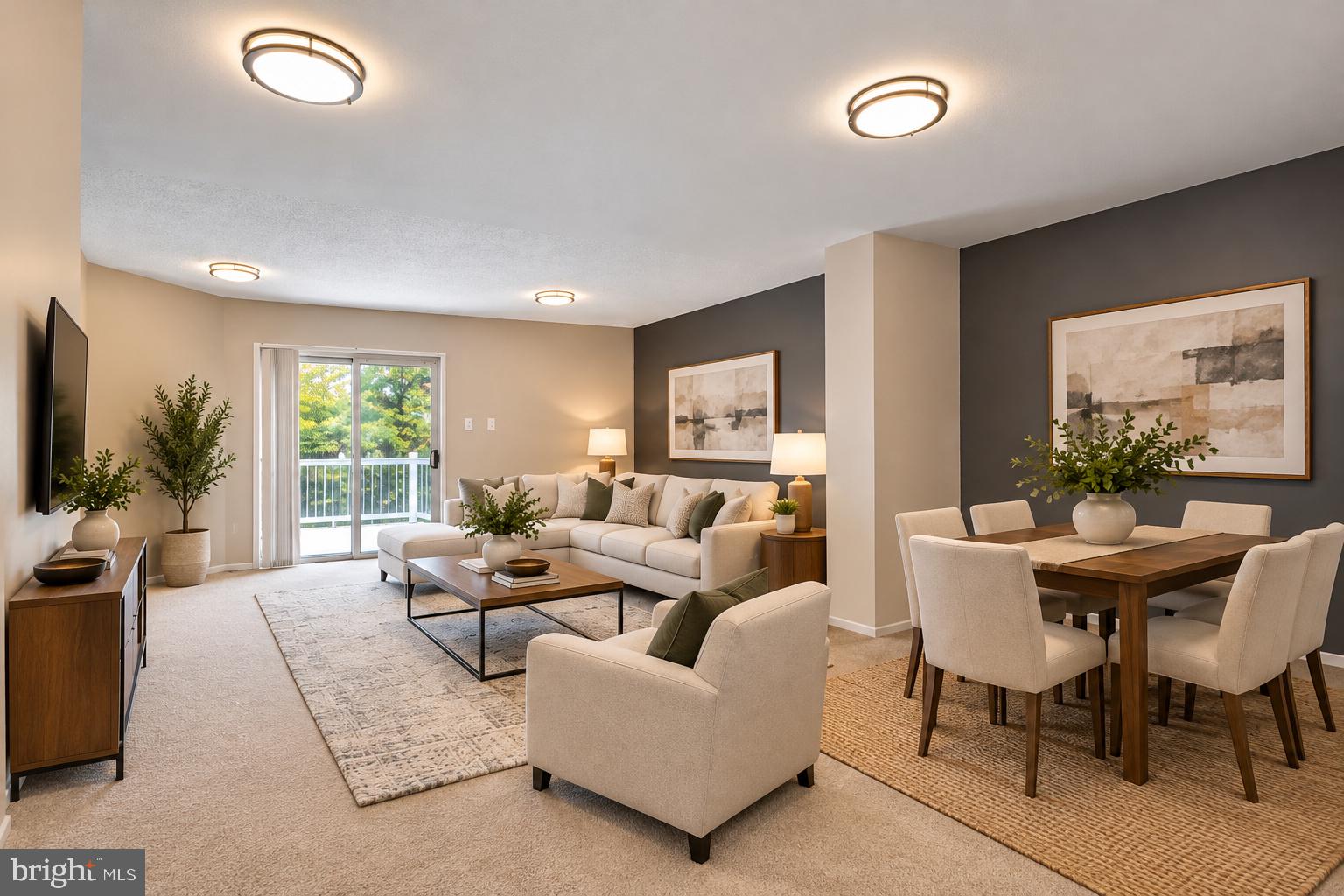 7 LIBERTY HEIGHTS COURT