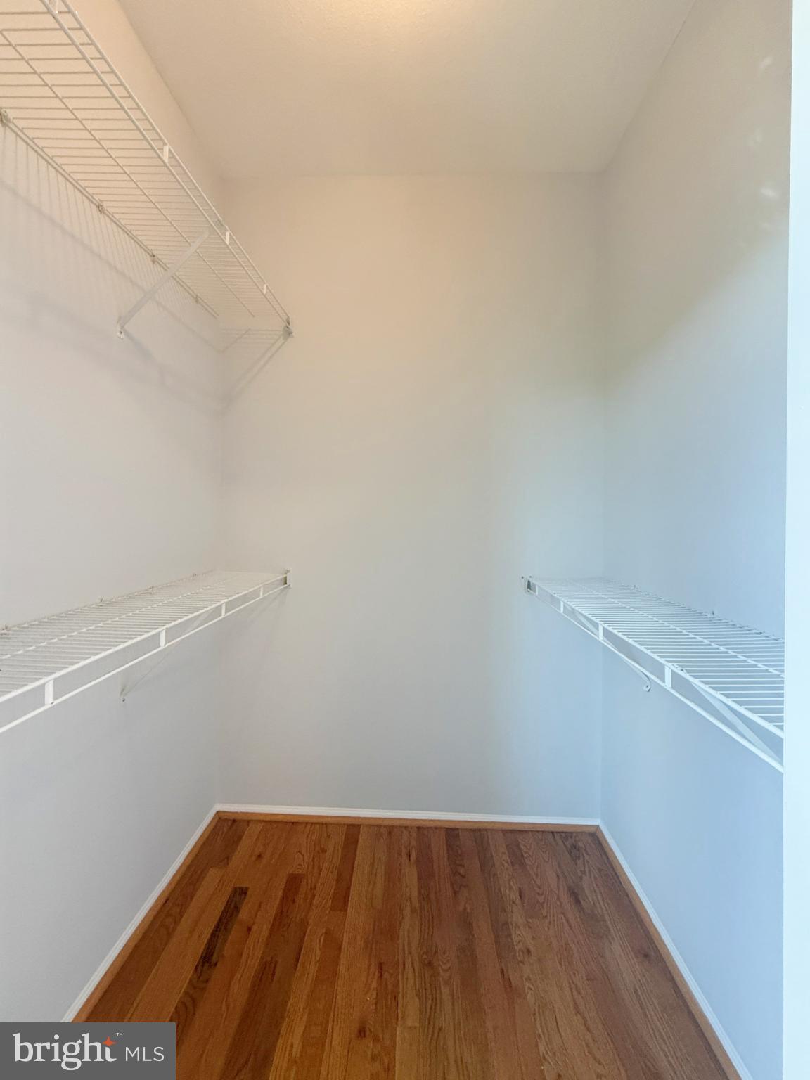 GATES OF MCLEAN - Residential